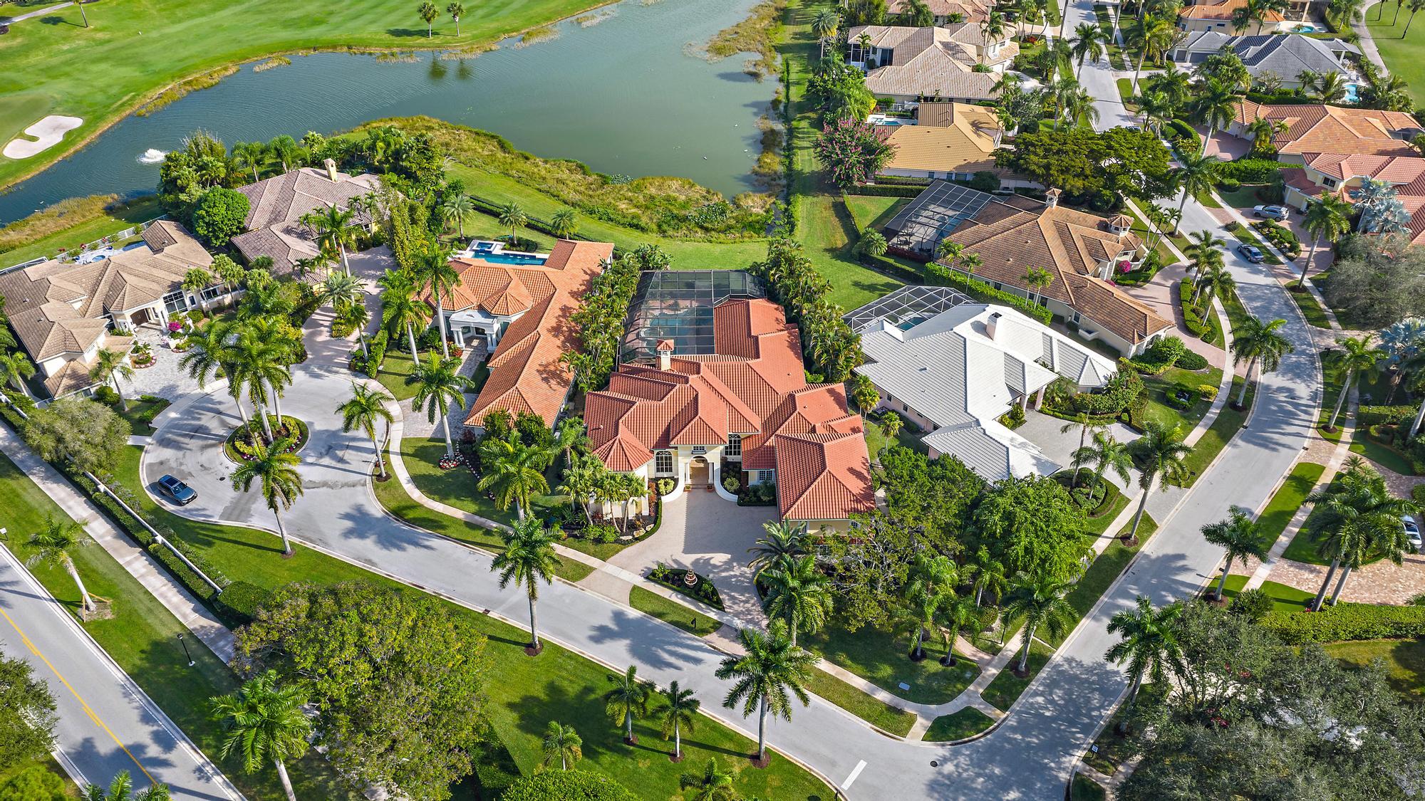 8500 Egret Lakes Lane