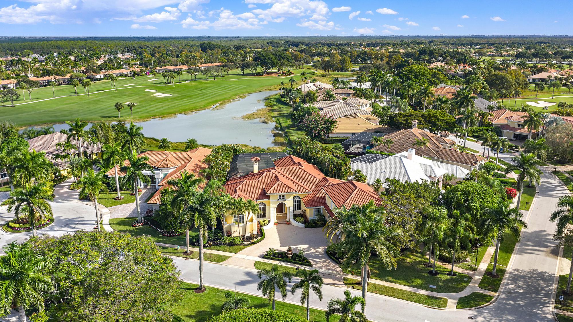 8500 Egret Lakes Lane