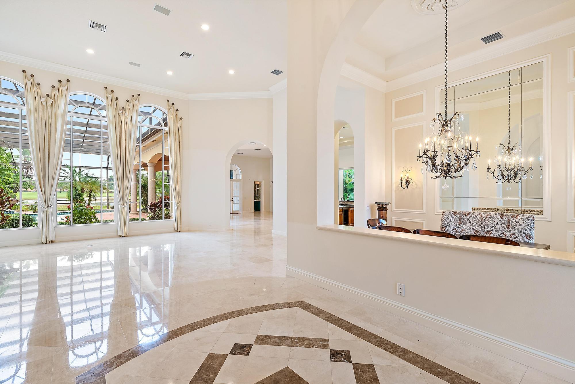8500 Egret Lakes Lane