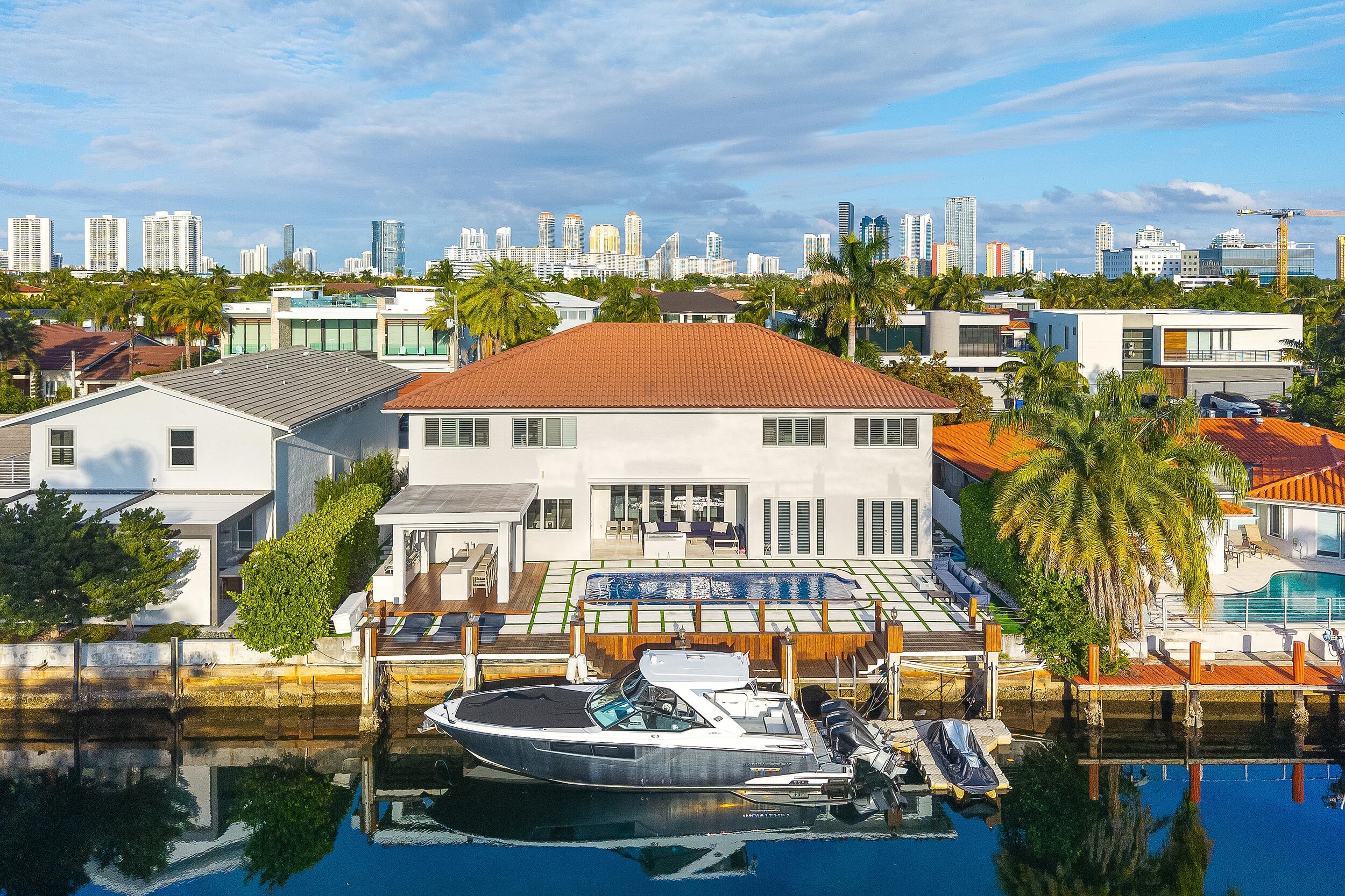 16430 30th Avenue, North Miami Beach