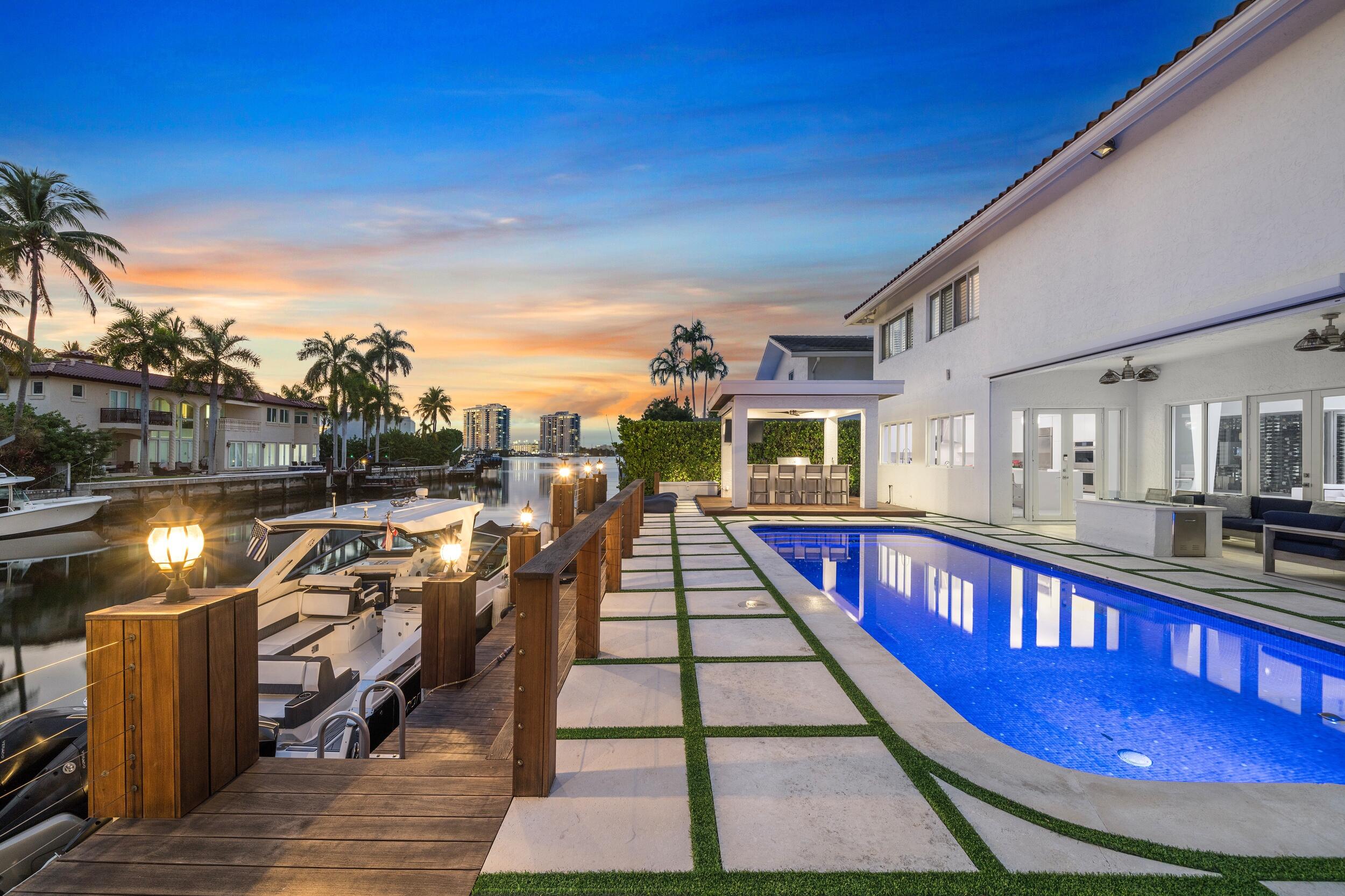 16430 30th Avenue, North Miami Beach