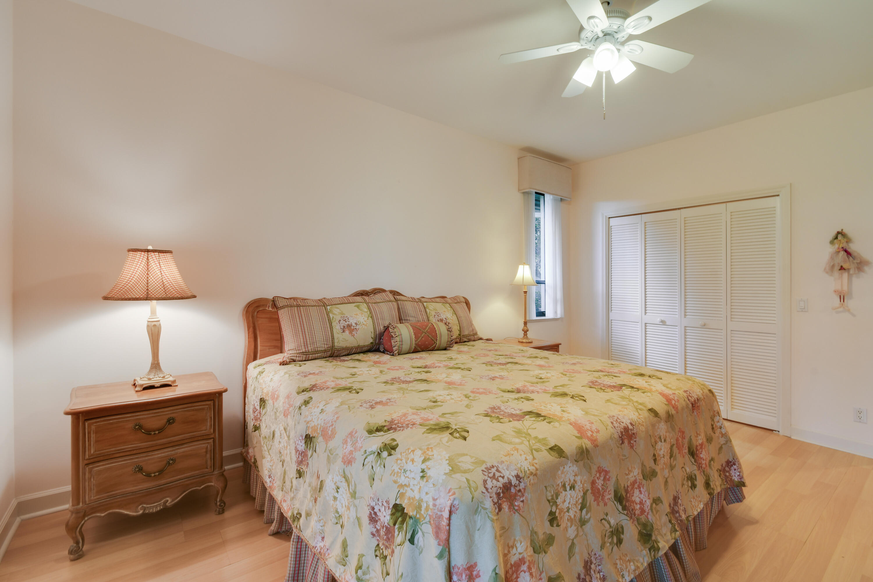 1737 NW Buttonbush Circle