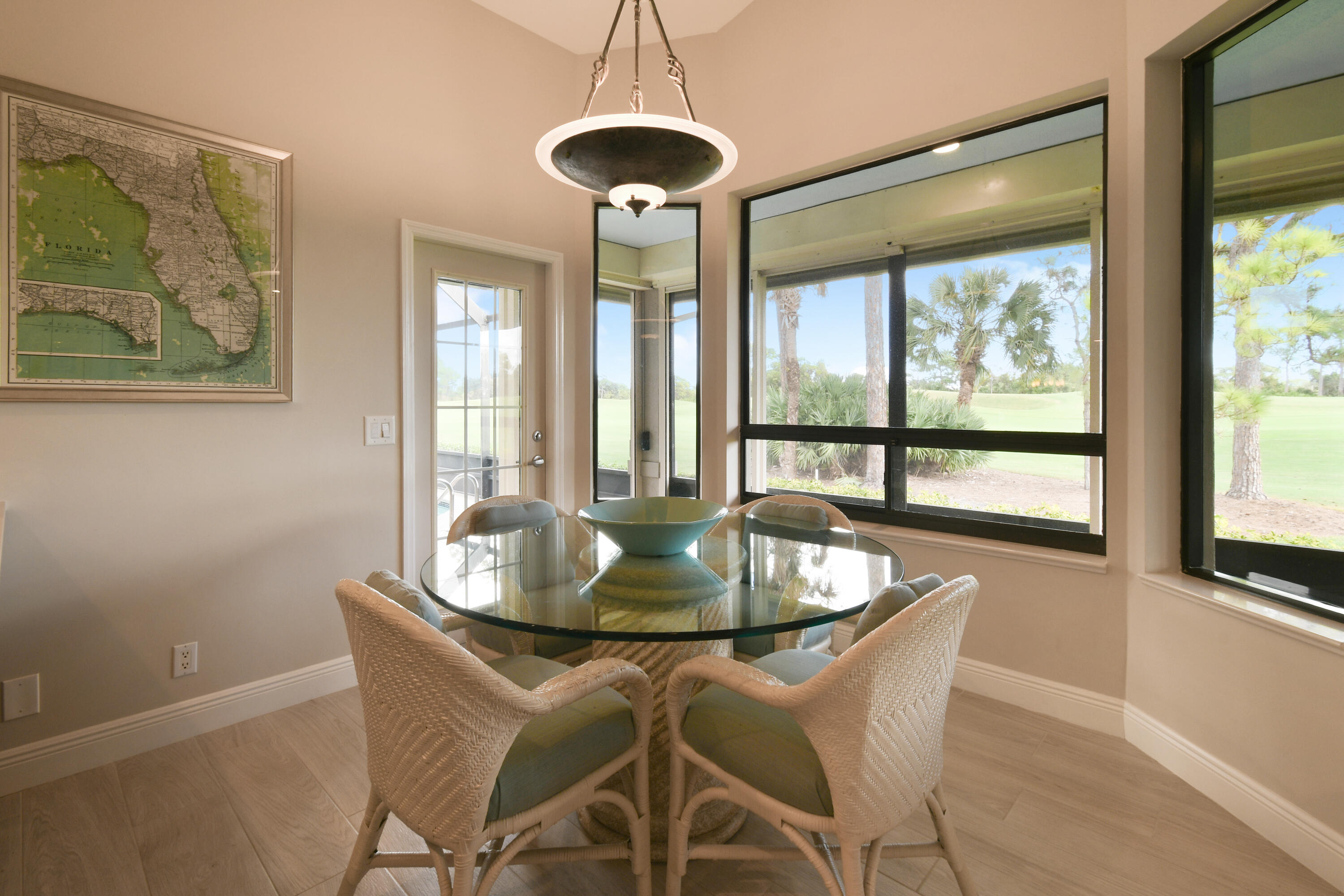 1737 NW Buttonbush Circle