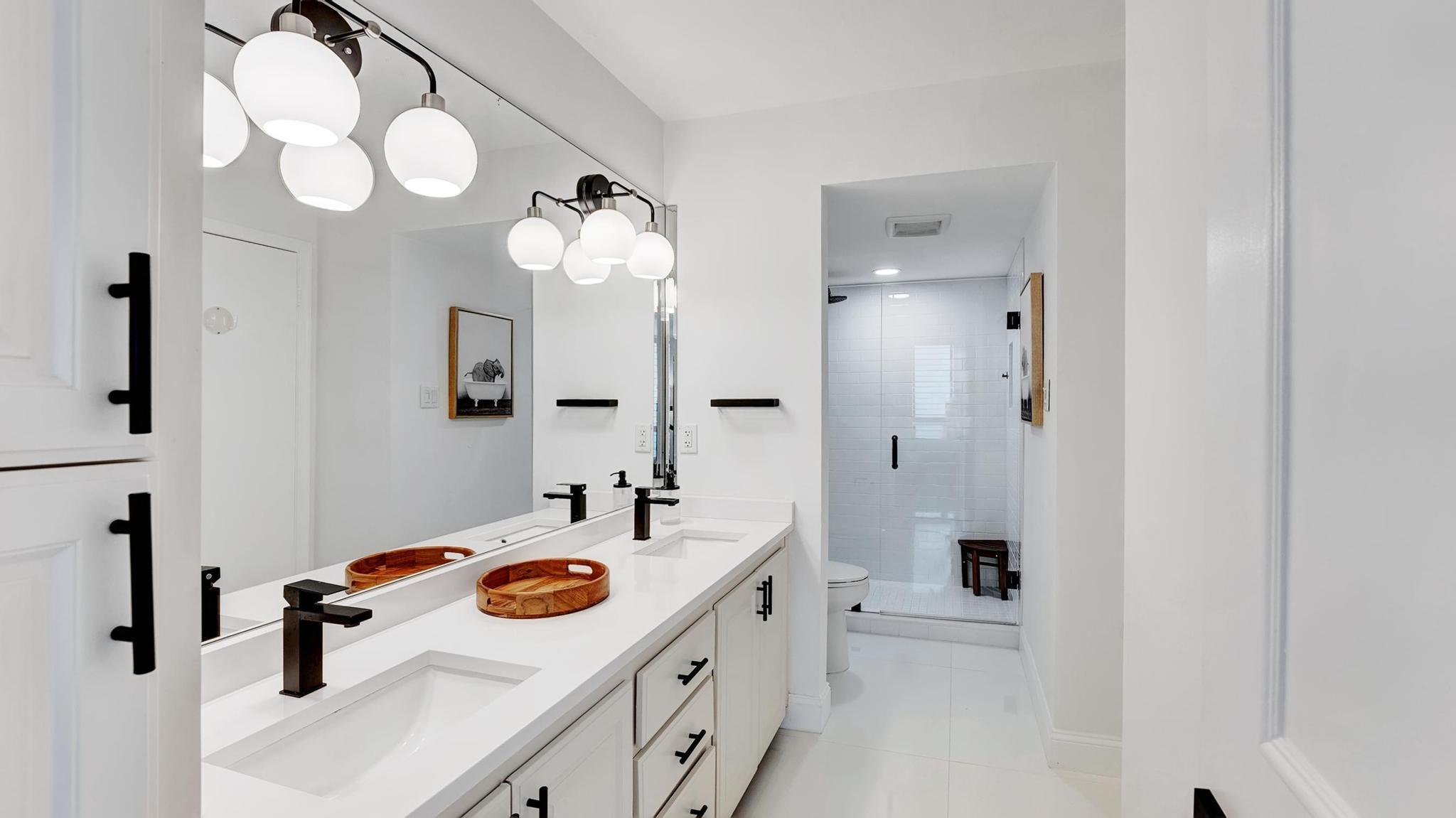 5380 N Ocean Drive 6c