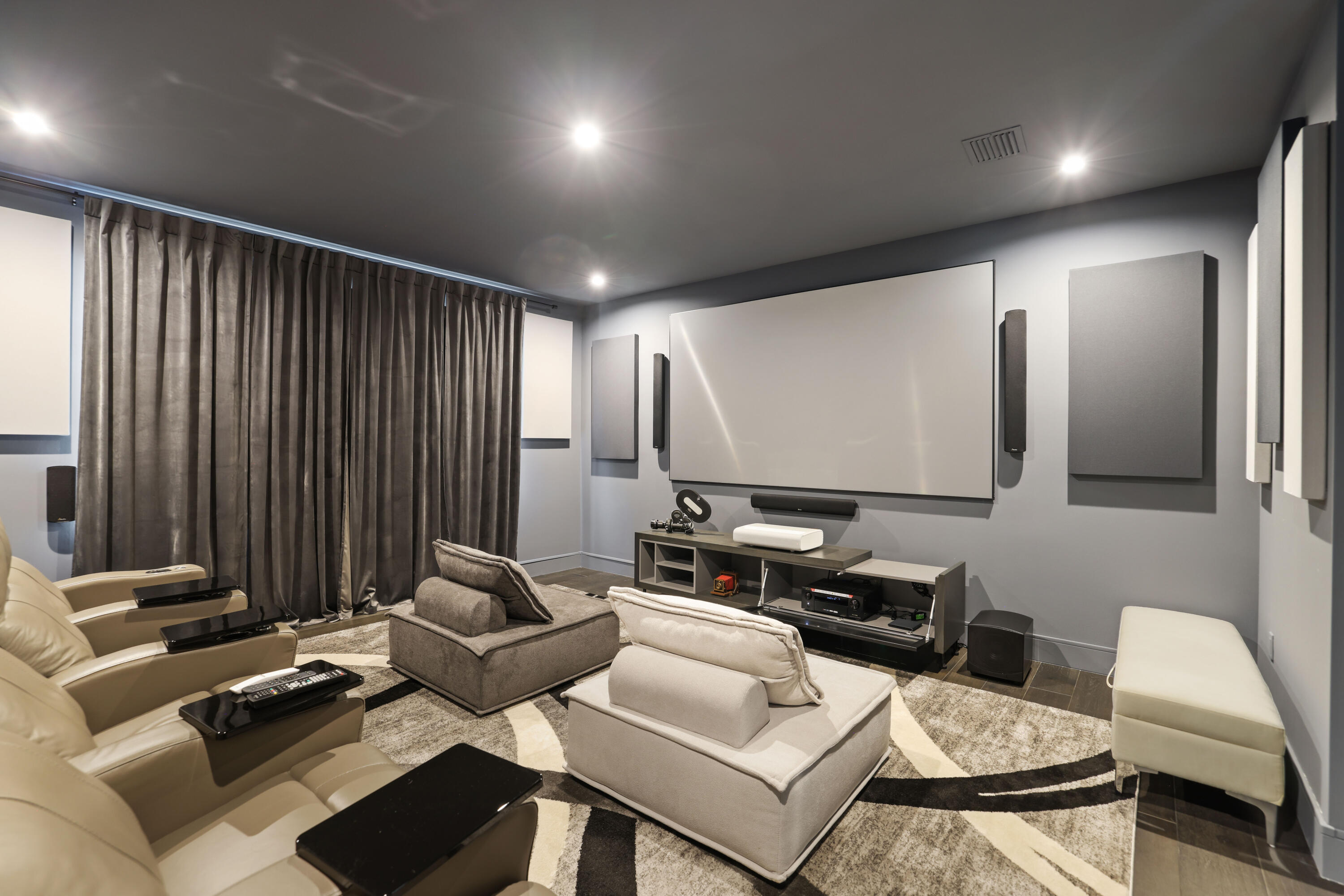 17052 Rainbow Falls Trail