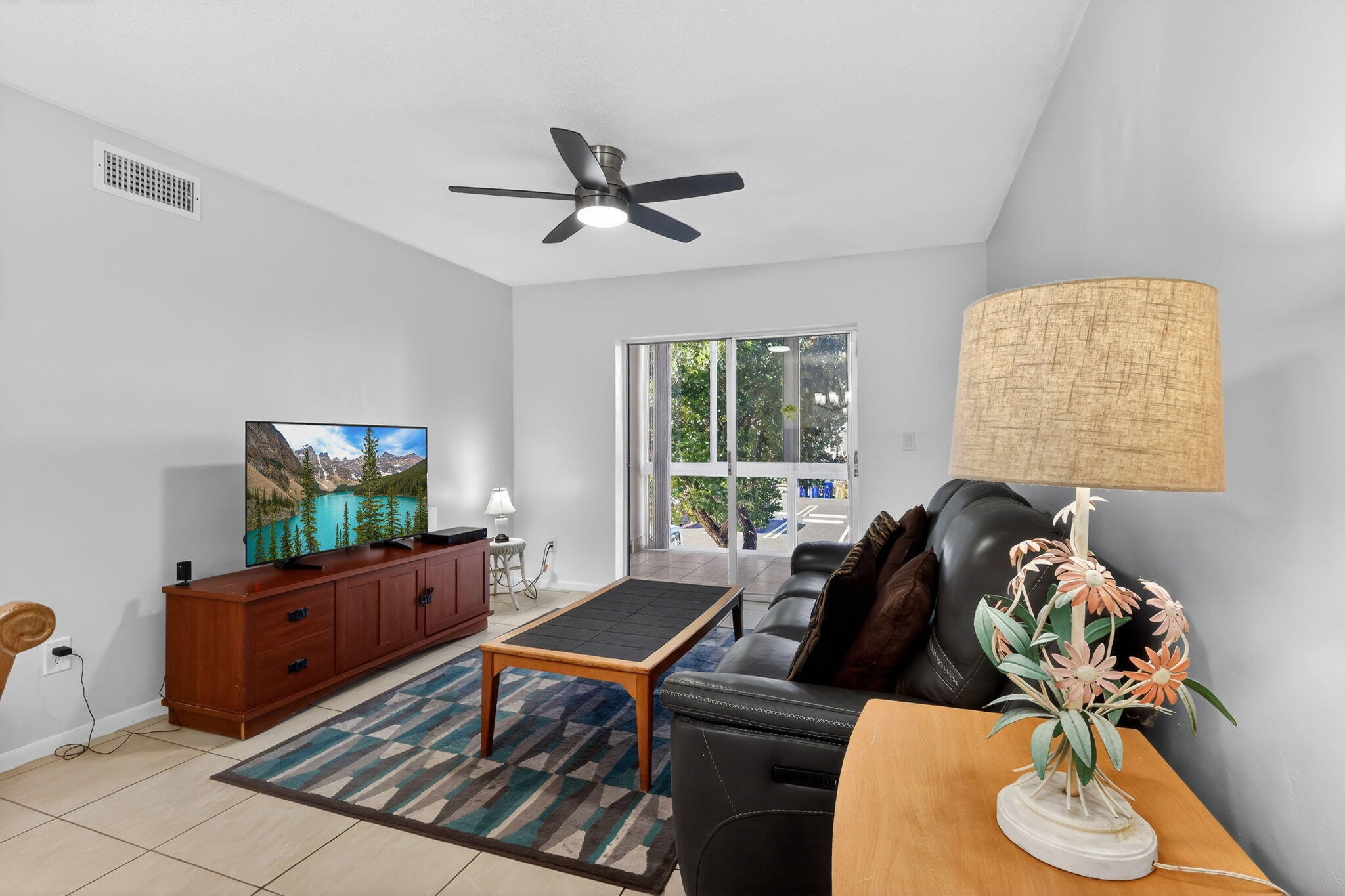 2615 NE 1st Court 201