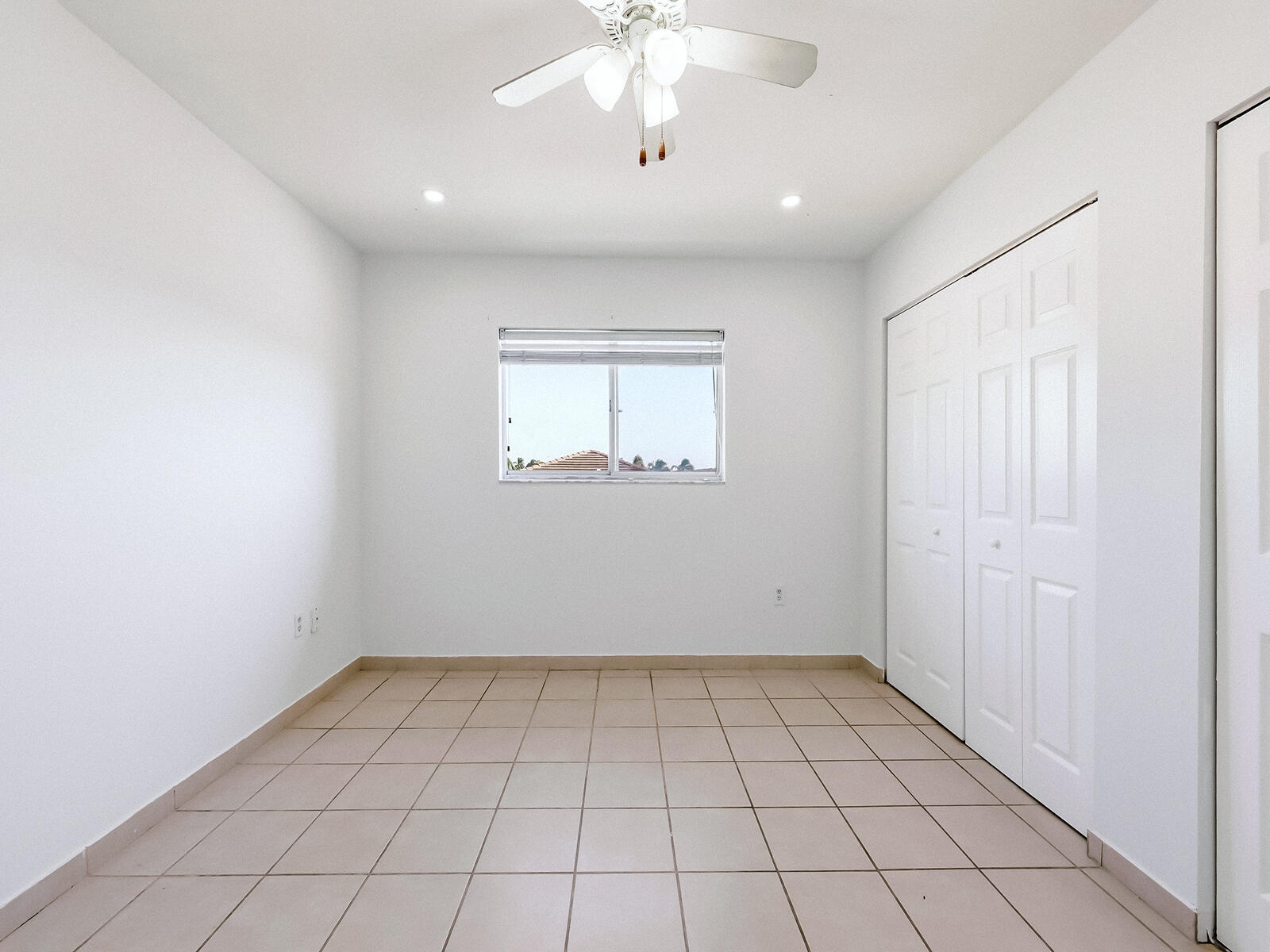 2925 W 80th Street 208