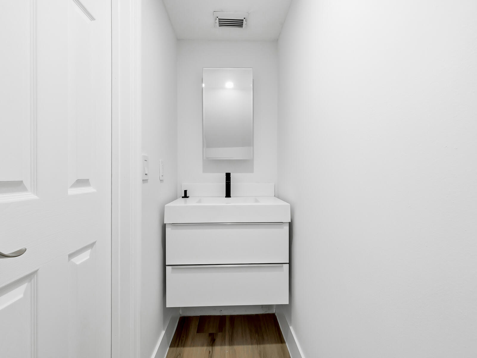 2925 W 80th Street 208