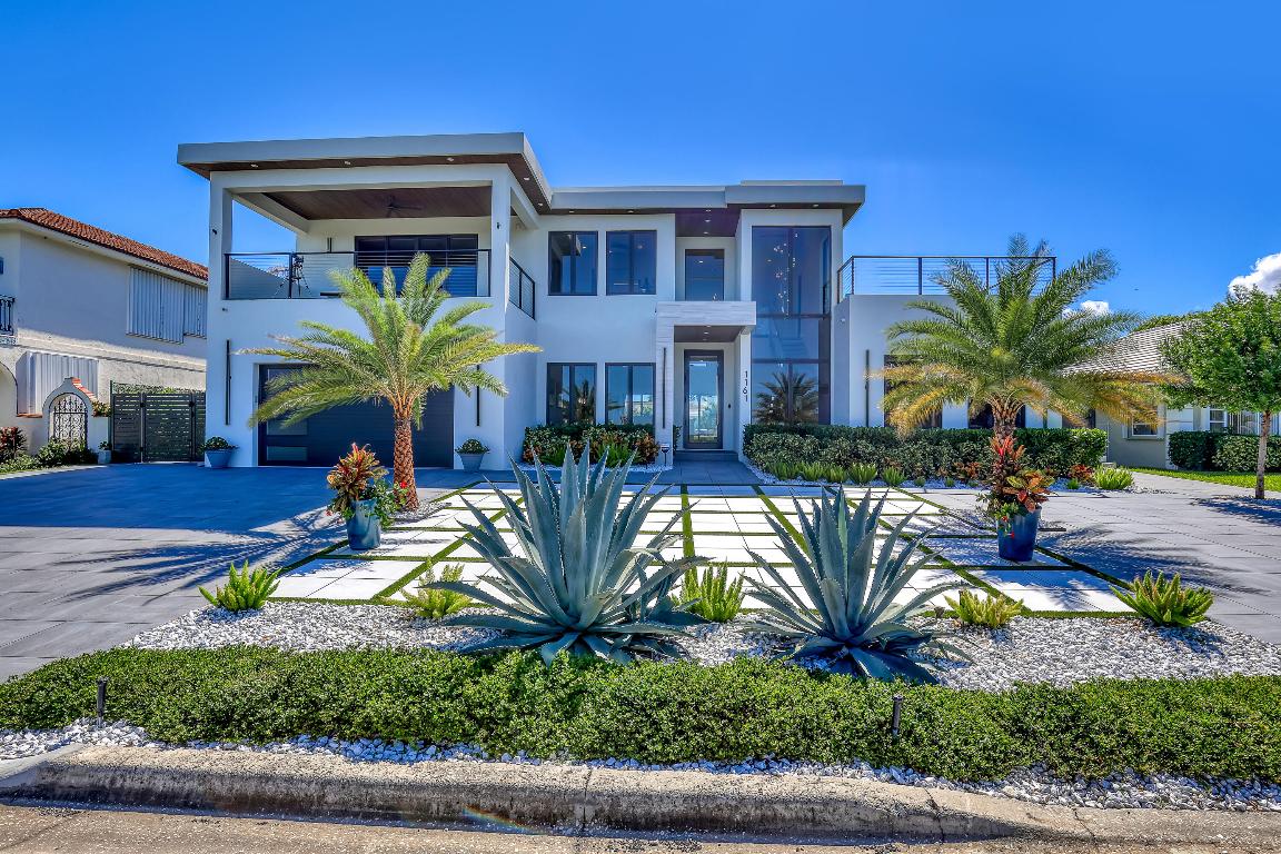 1161 Pine Point Road