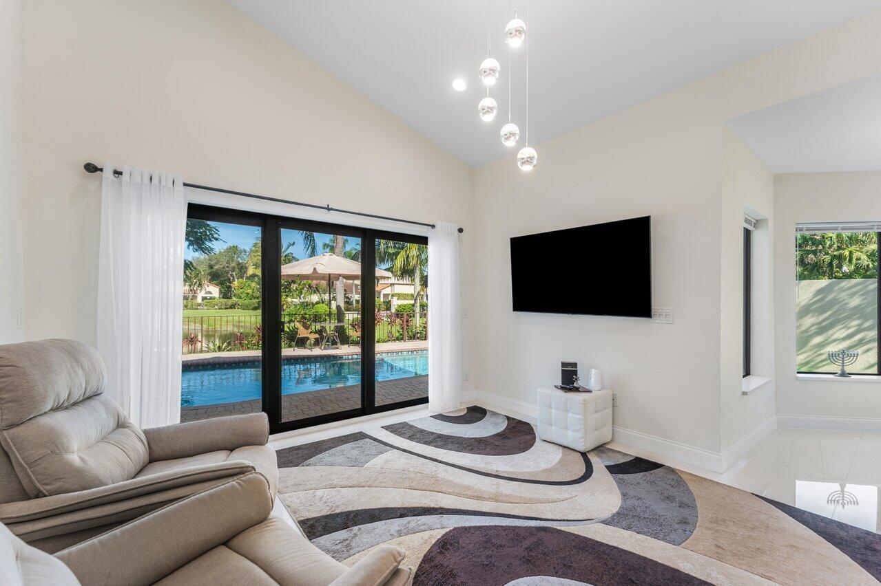 23419 Mirabella Circle S, Boca Raton