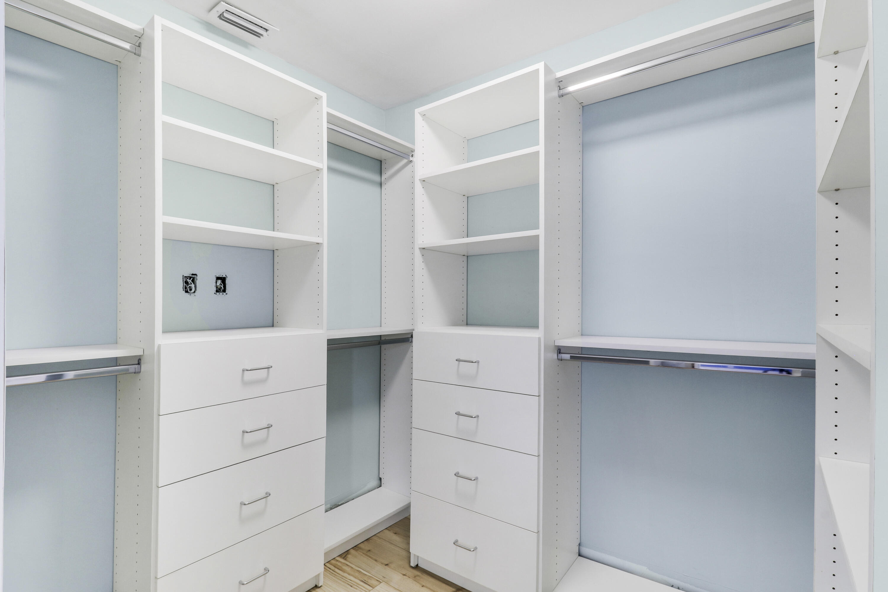 9195 SE Cove Point Street, Jupiter