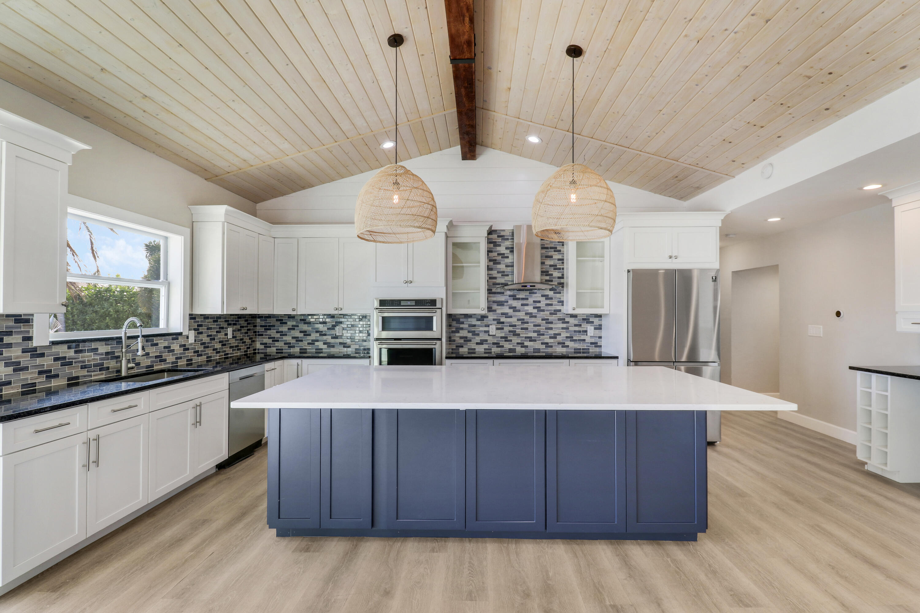 9195 SE Cove Point Street, Jupiter