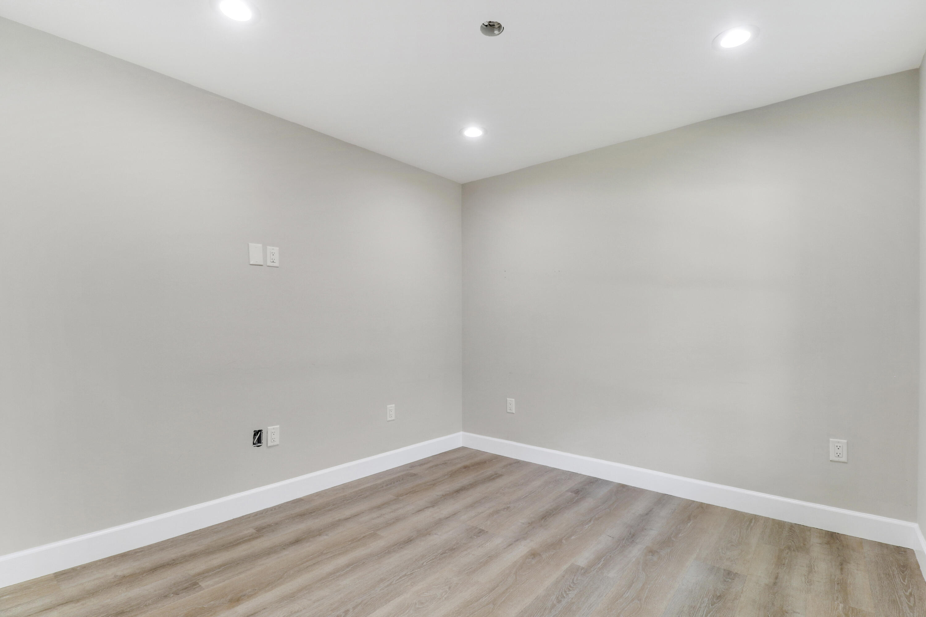 9195 SE Cove Point Street, Jupiter