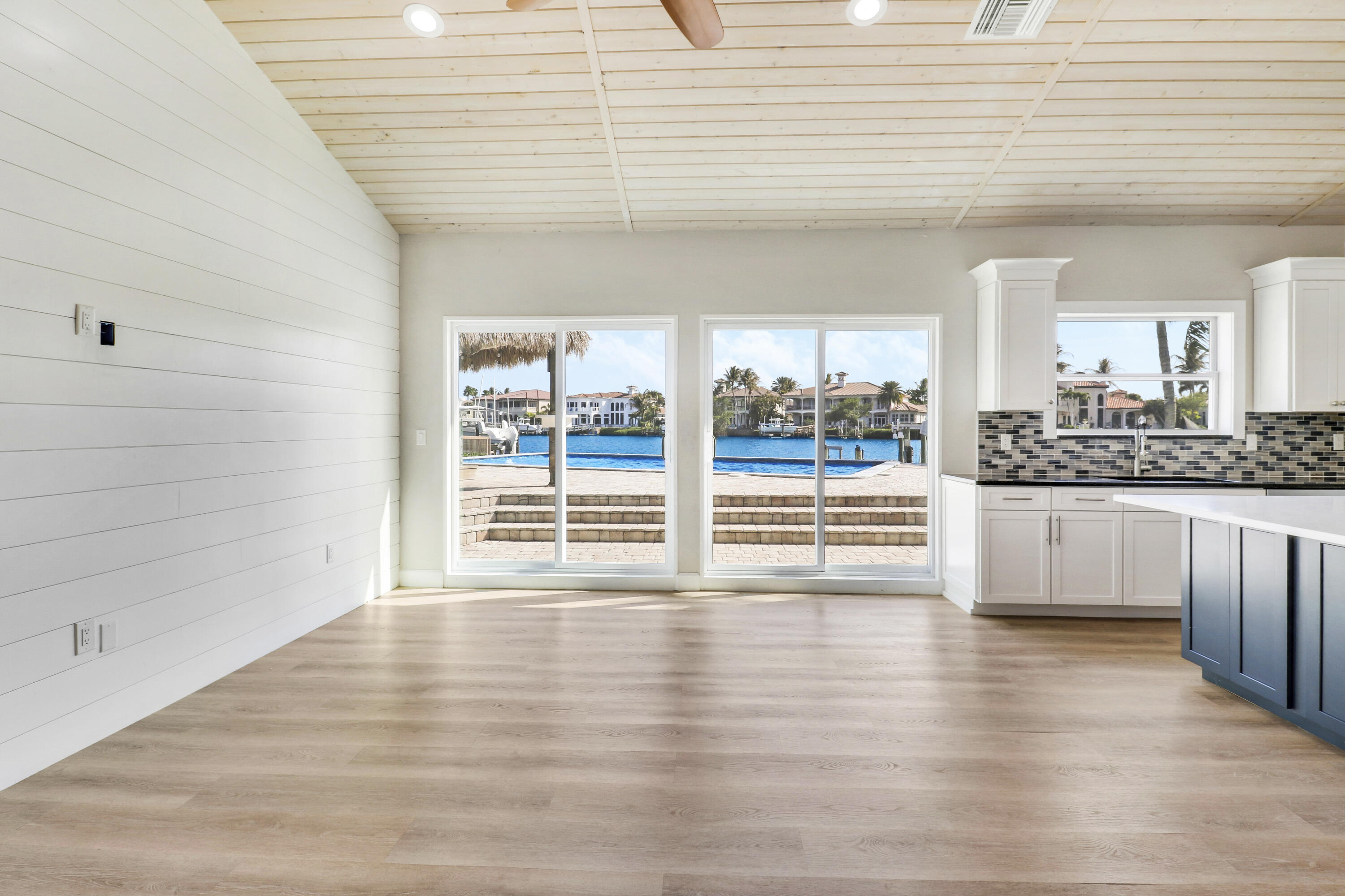 9195 SE Cove Point Street, Jupiter