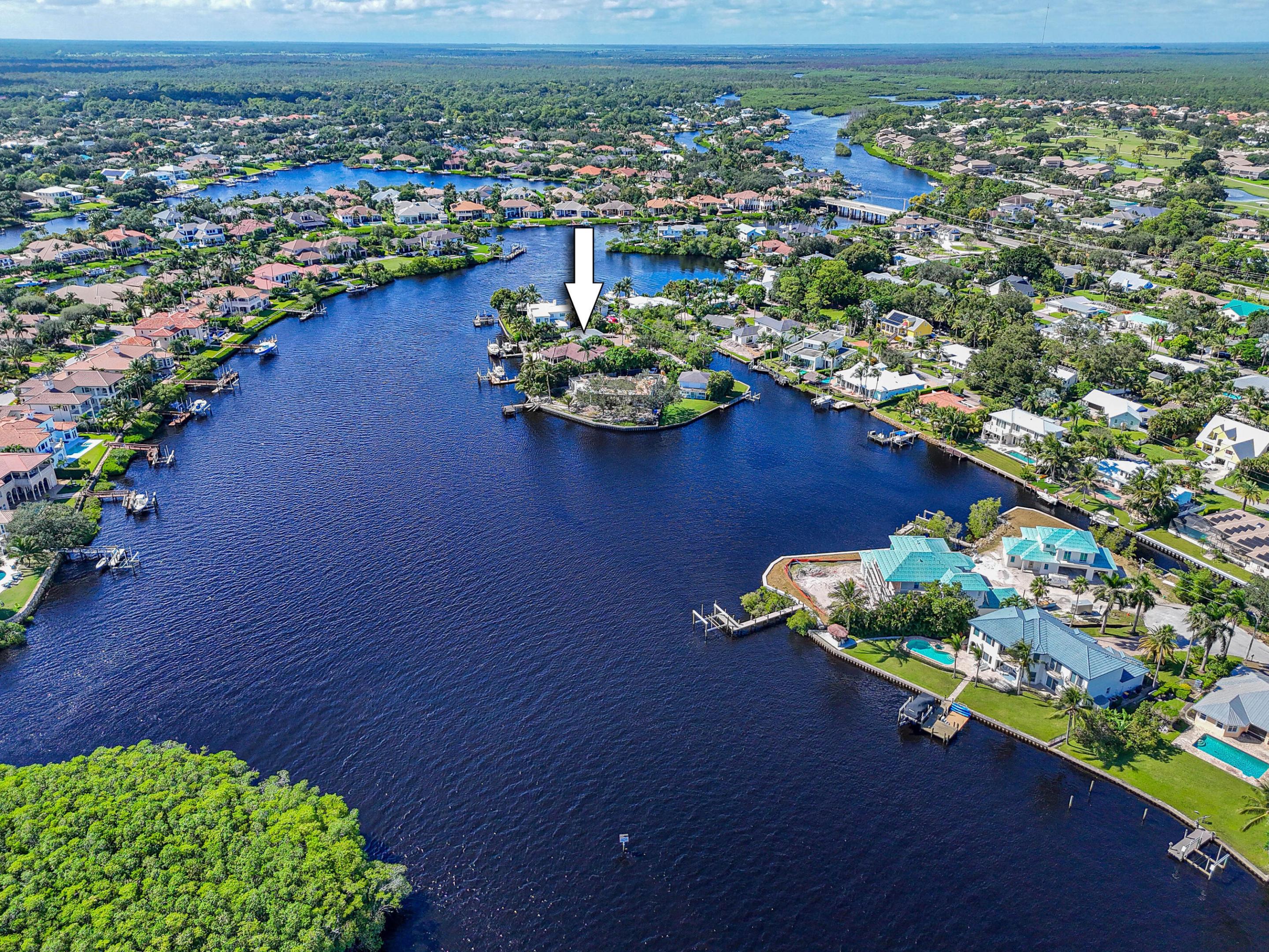 9195 SE Cove Point Street, Jupiter