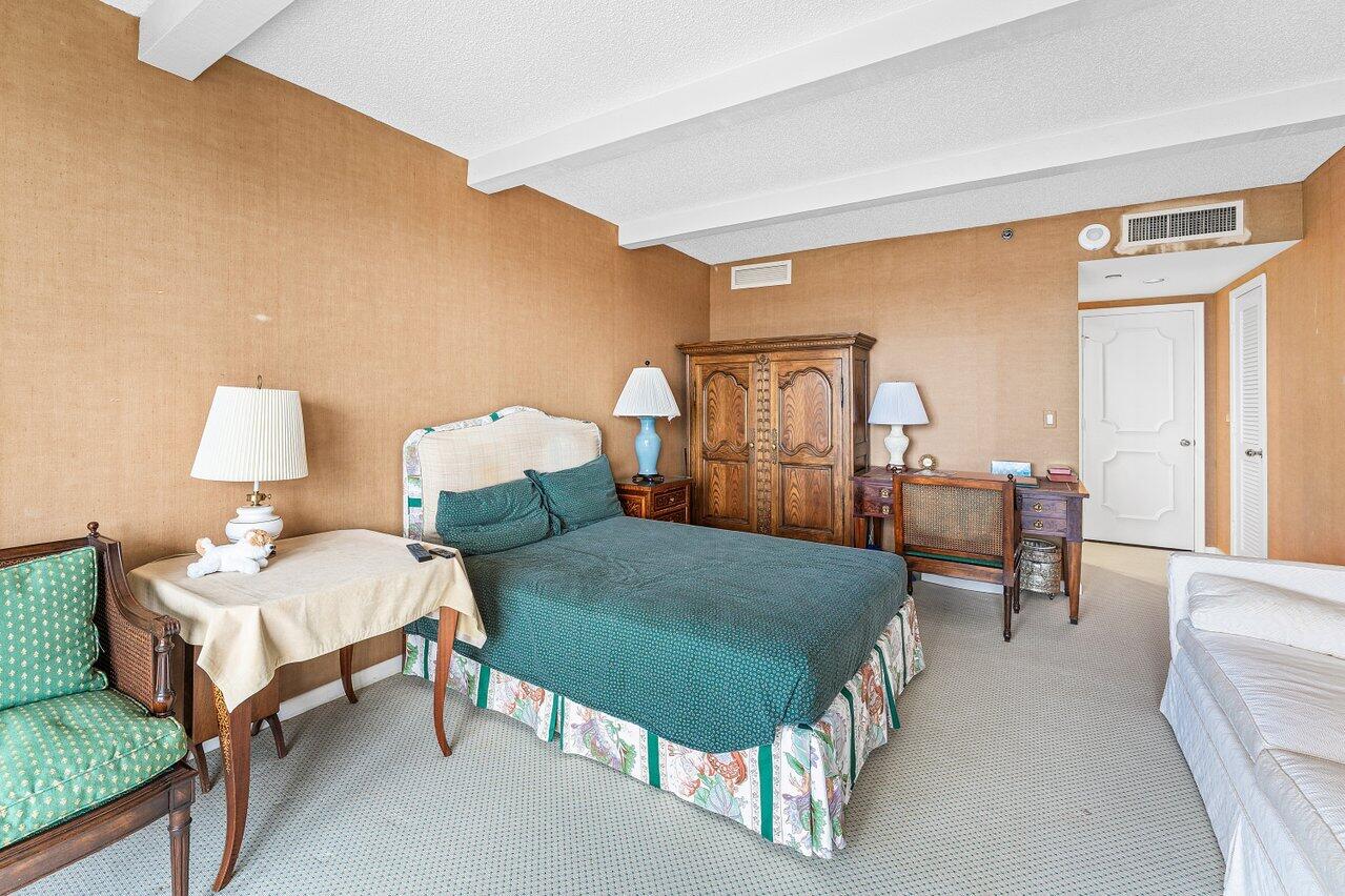 2660 S Ocean Boulevard 703s, Palm Beach Unit: 703s