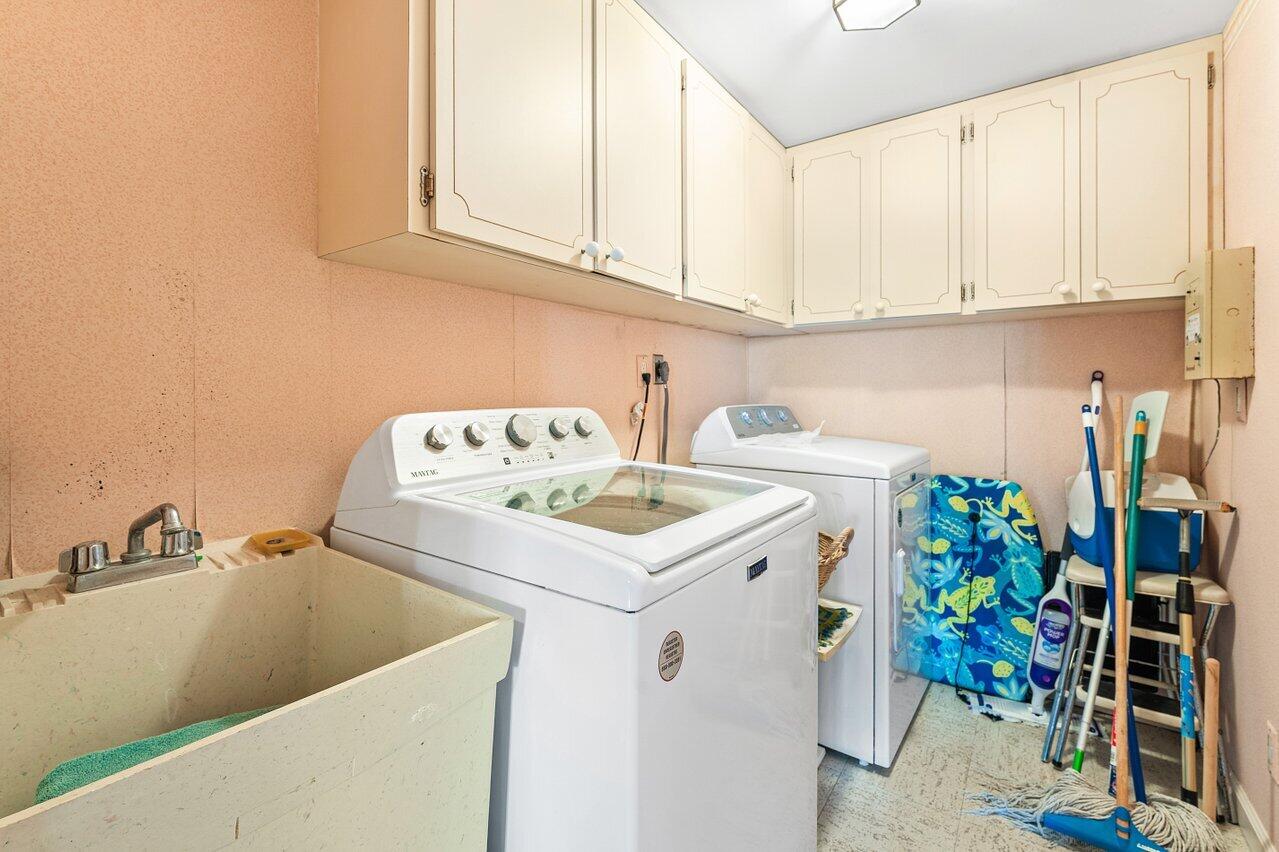 2660 S Ocean Boulevard 703s, Palm Beach Unit: 703s