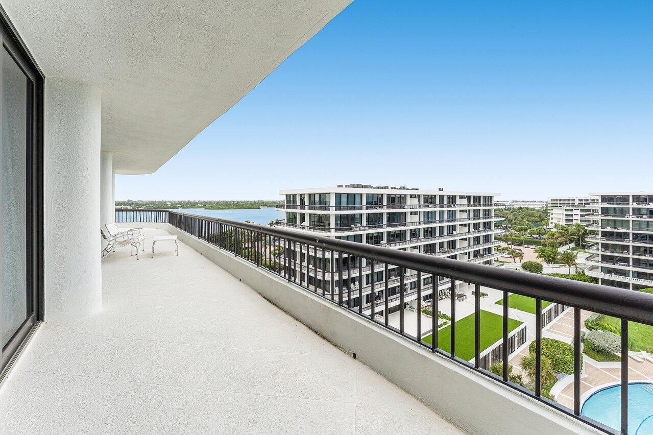 2660 S Ocean Boulevard 703s, Palm Beach Unit: 703s