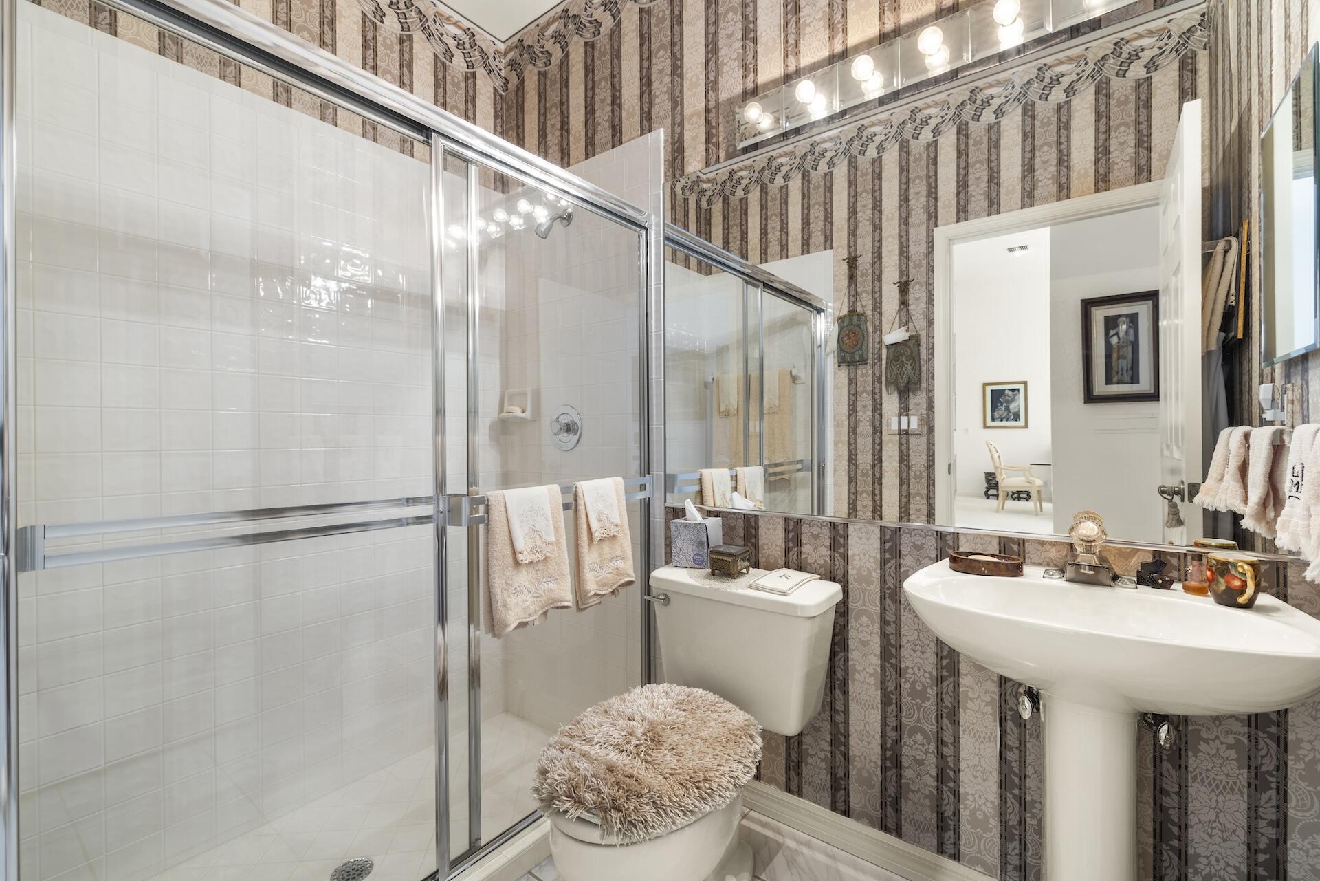 2054 Henley Place, Wellington