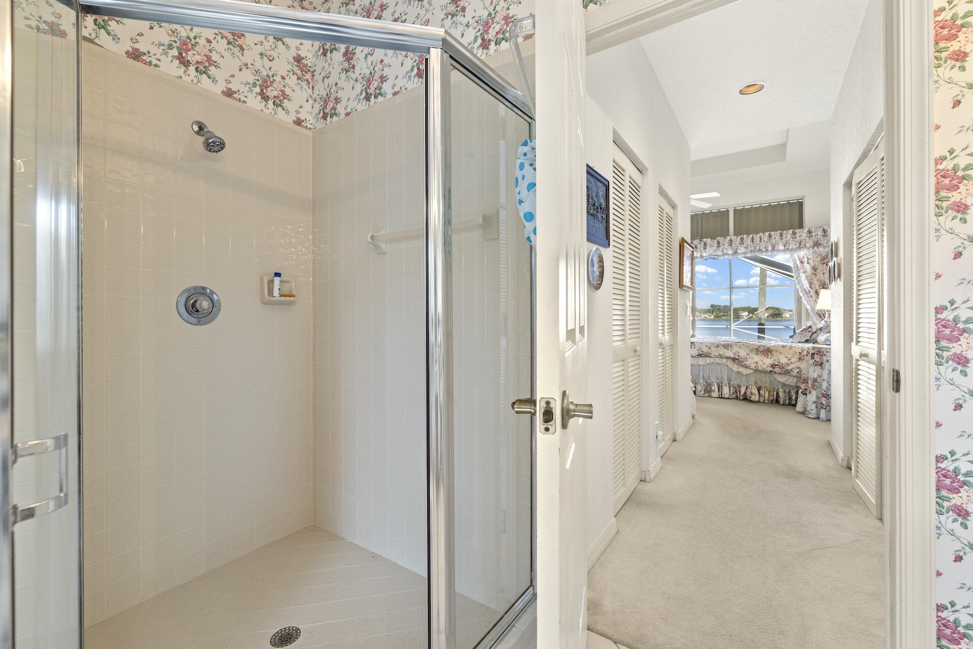 2054 Henley Place, Wellington