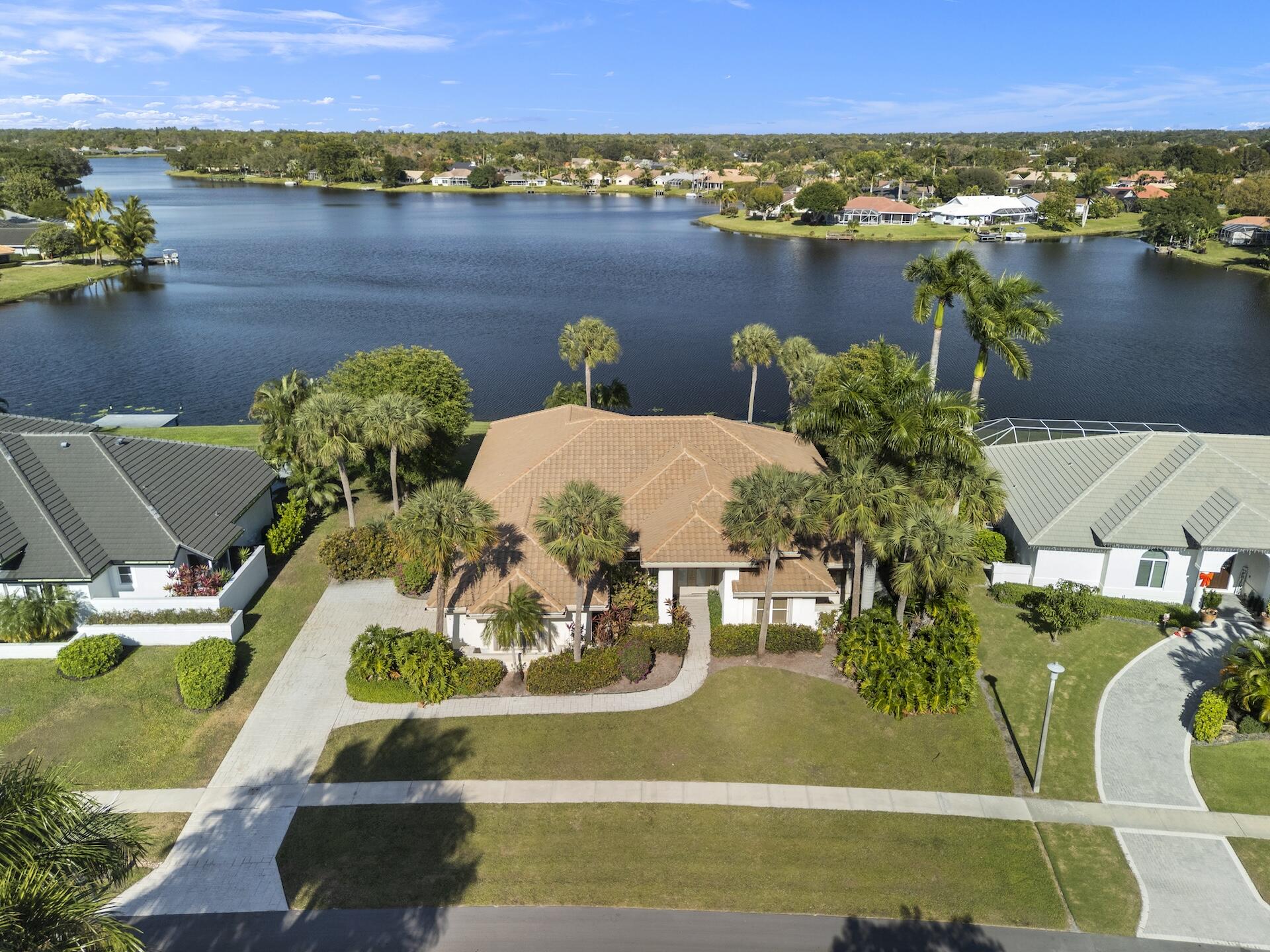 2054 Henley Place, Wellington