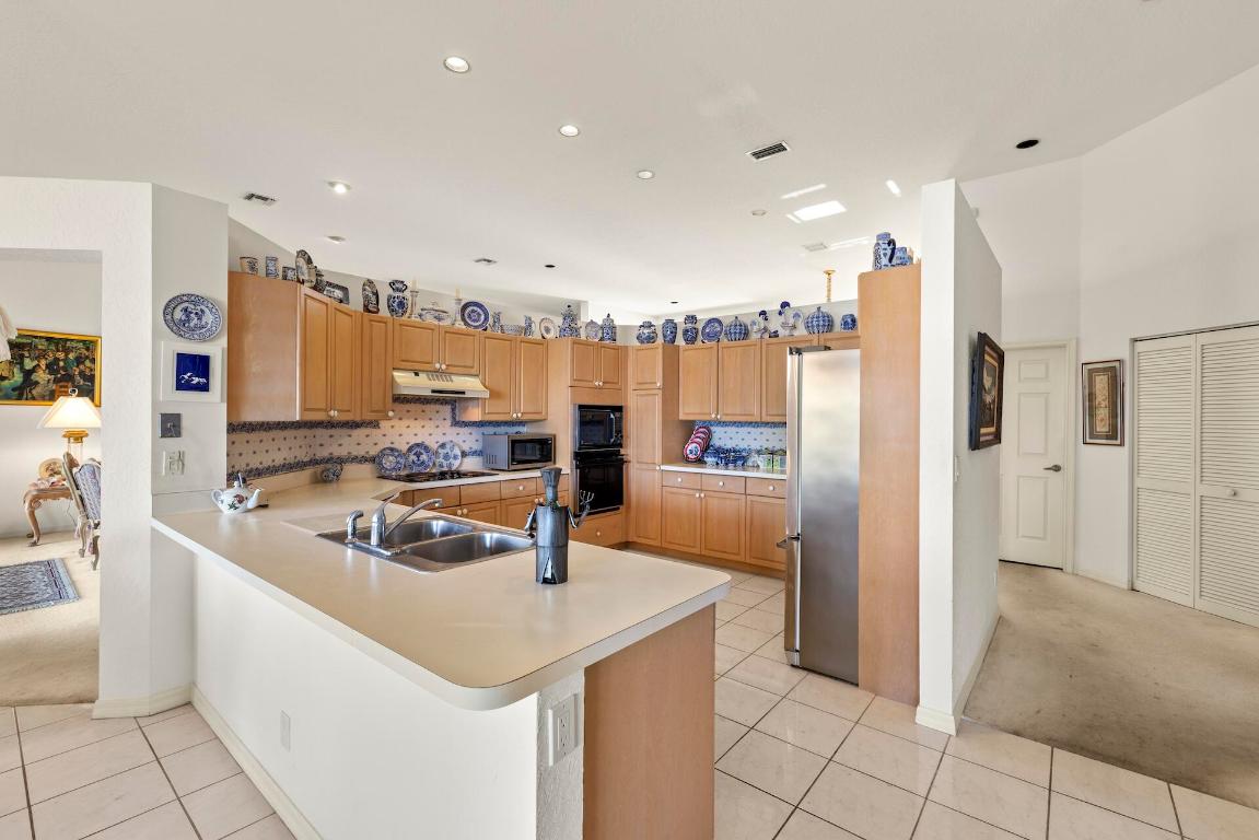 2054 Henley Place, Wellington