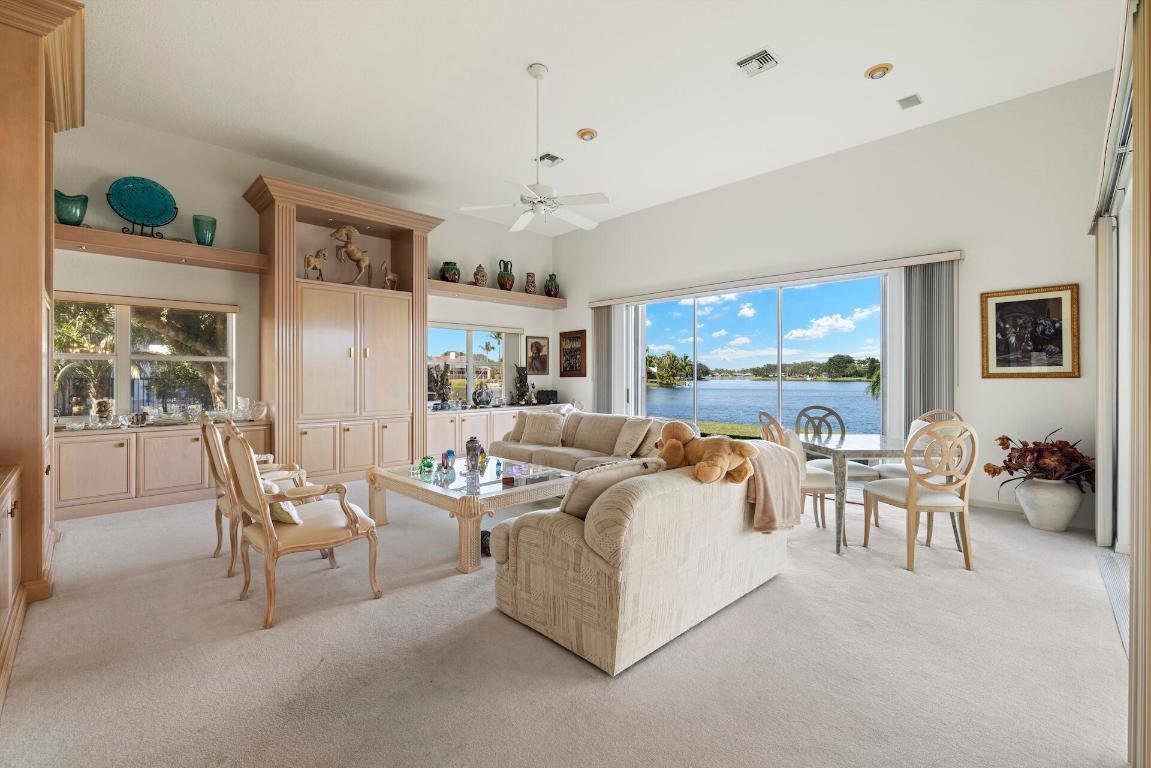 2054 Henley Place, Wellington