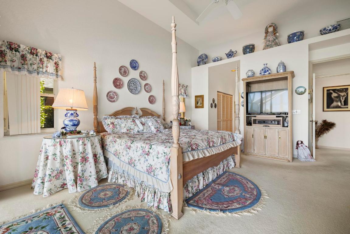 2054 Henley Place, Wellington