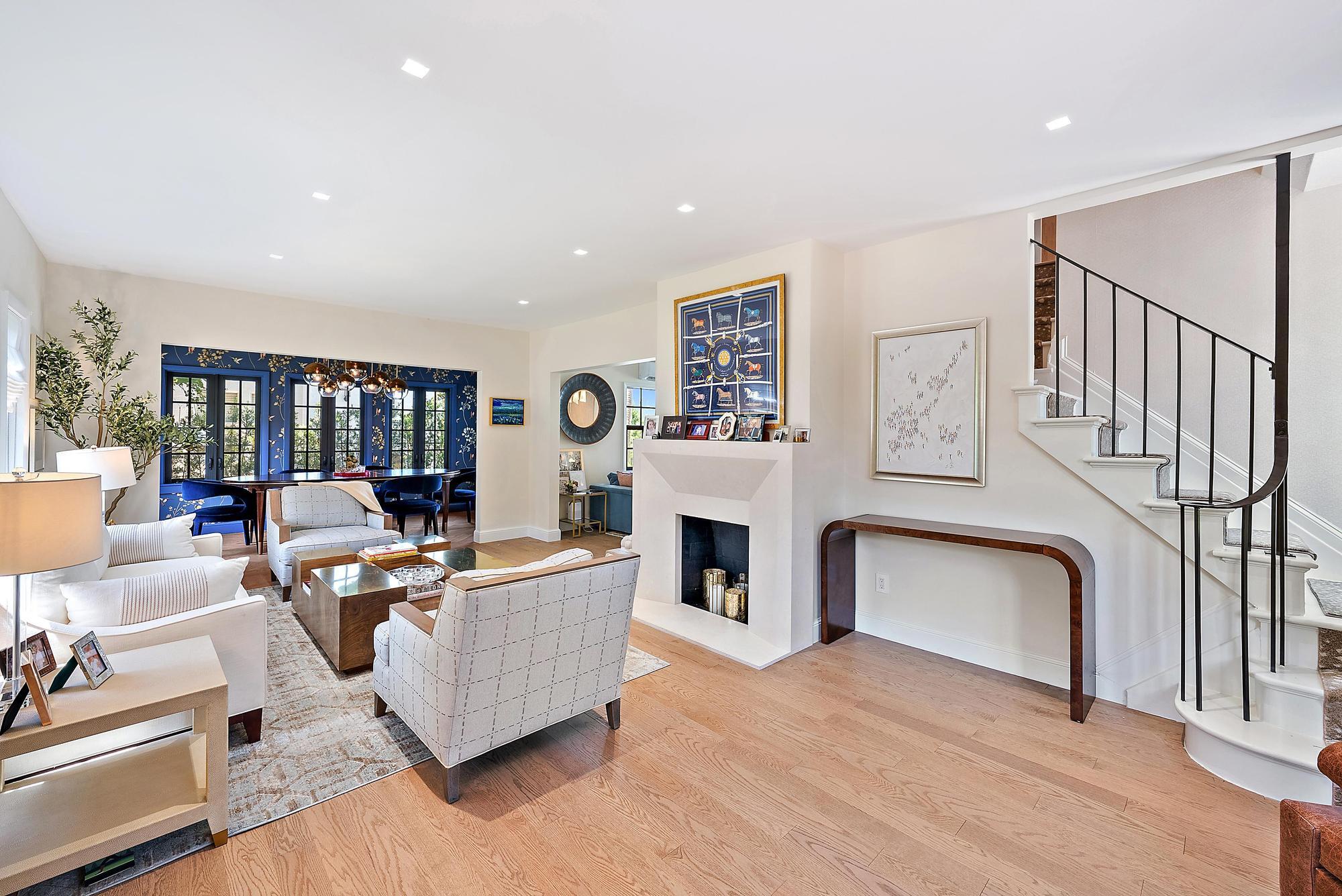 3211 Washington Road