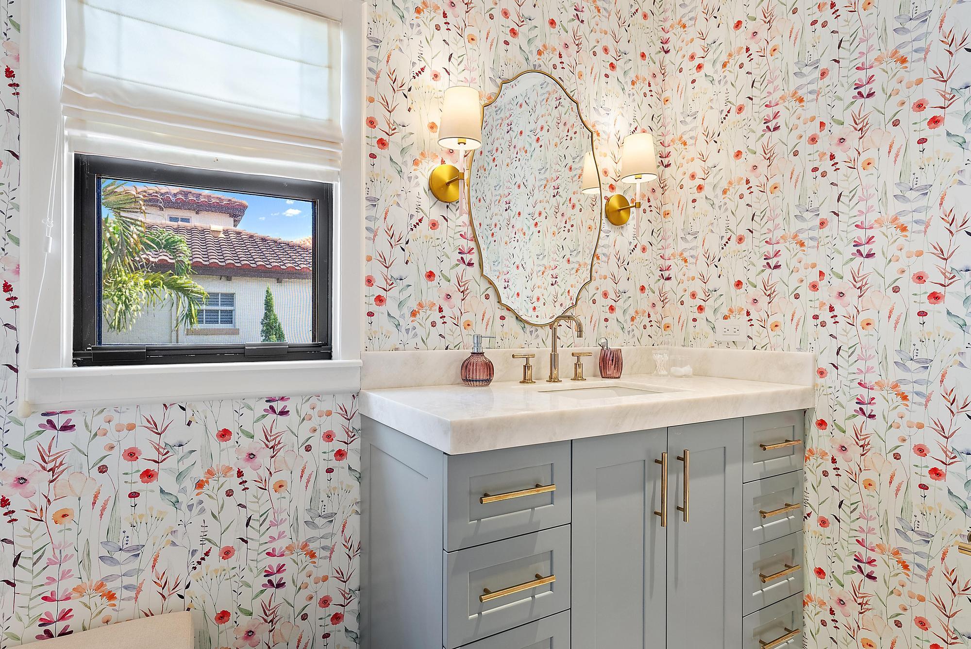 3211 Washington Road