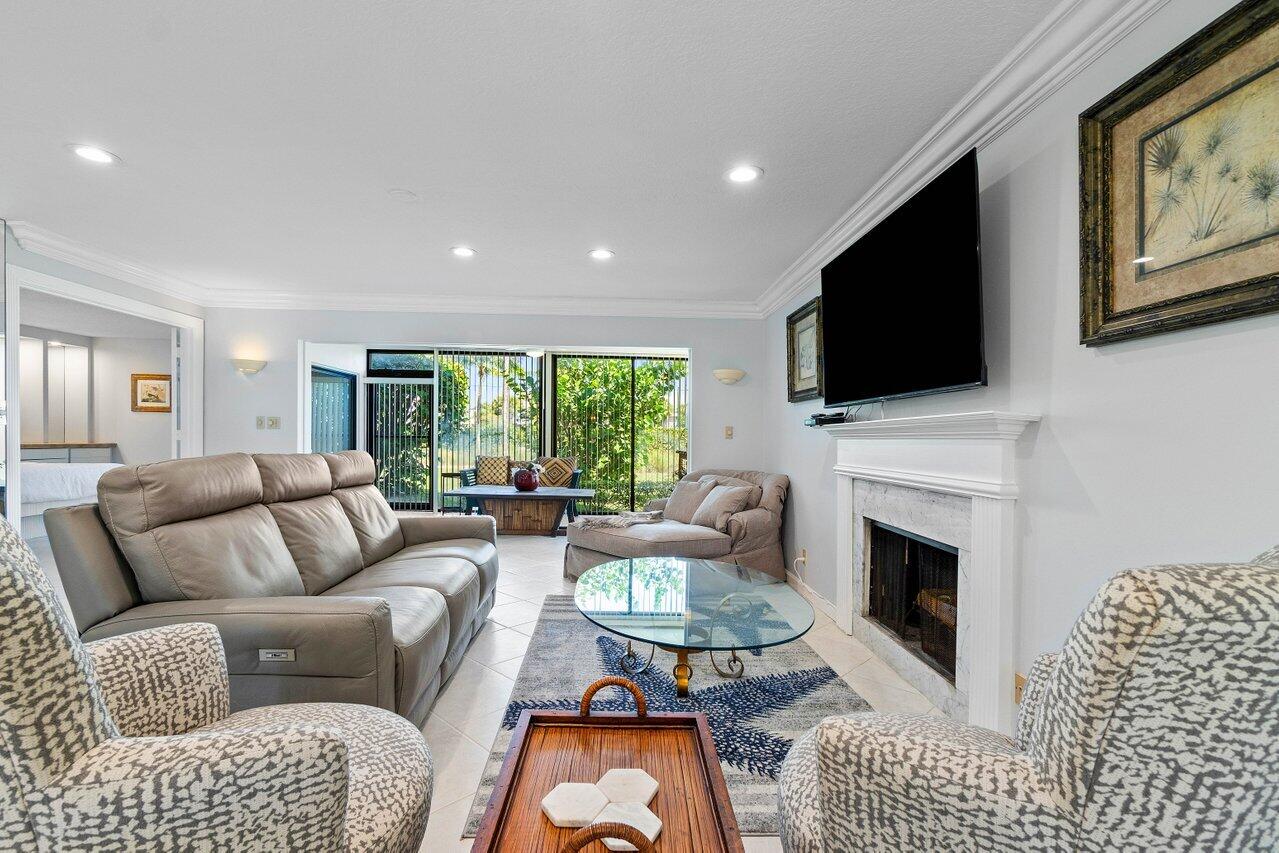 401 Clubhouse Circle 401a, Jupiter Unit: 401a