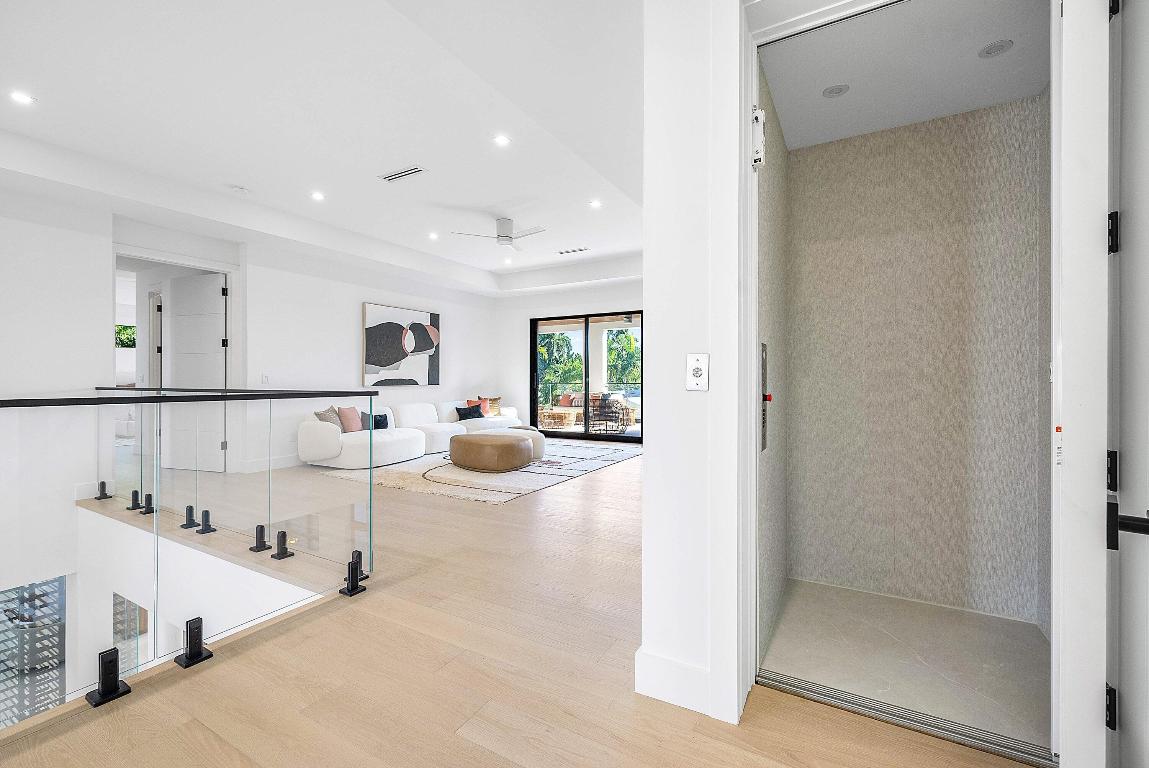 258 33rd Court, West Palm Beach