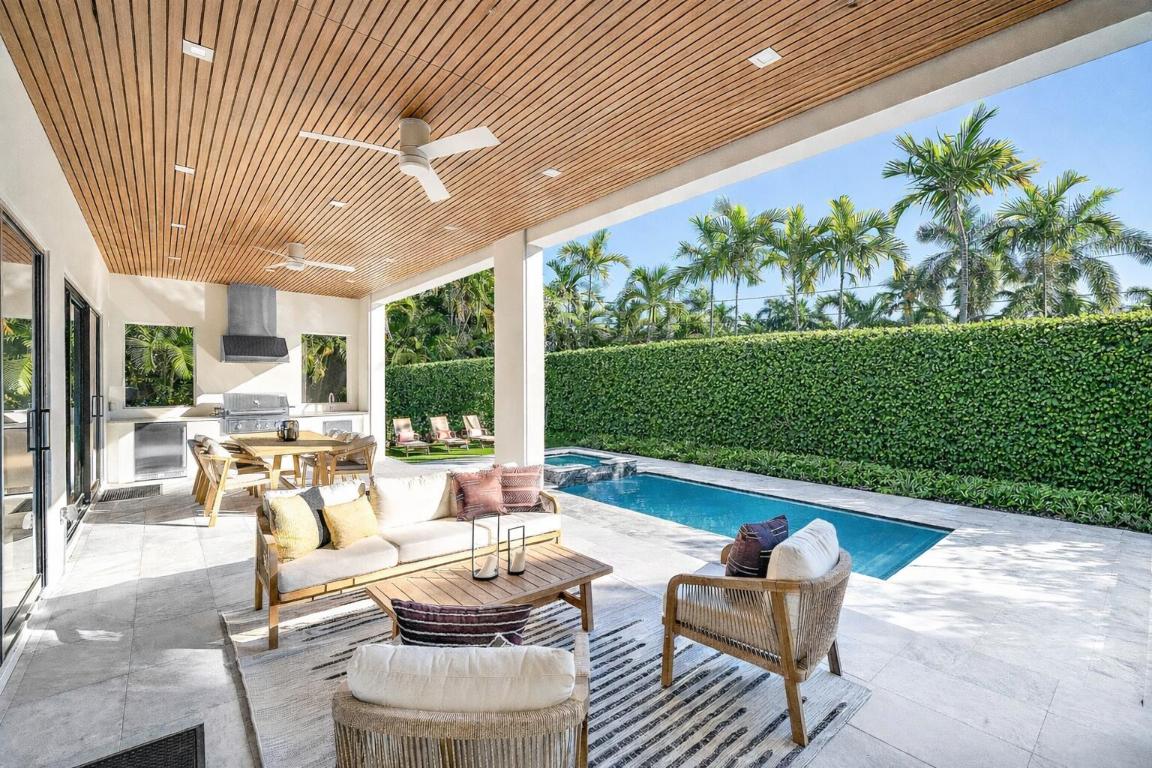 258 33rd Court, West Palm Beach