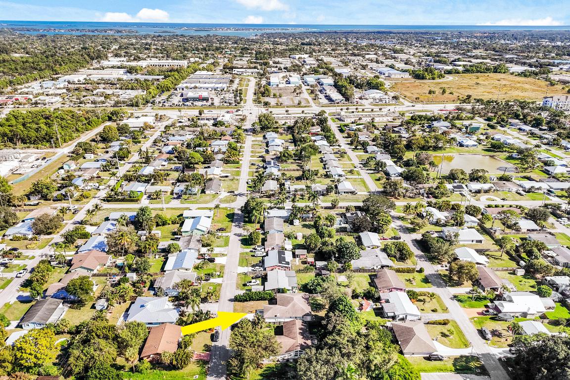 2352 SE Monroe Street, Stuart