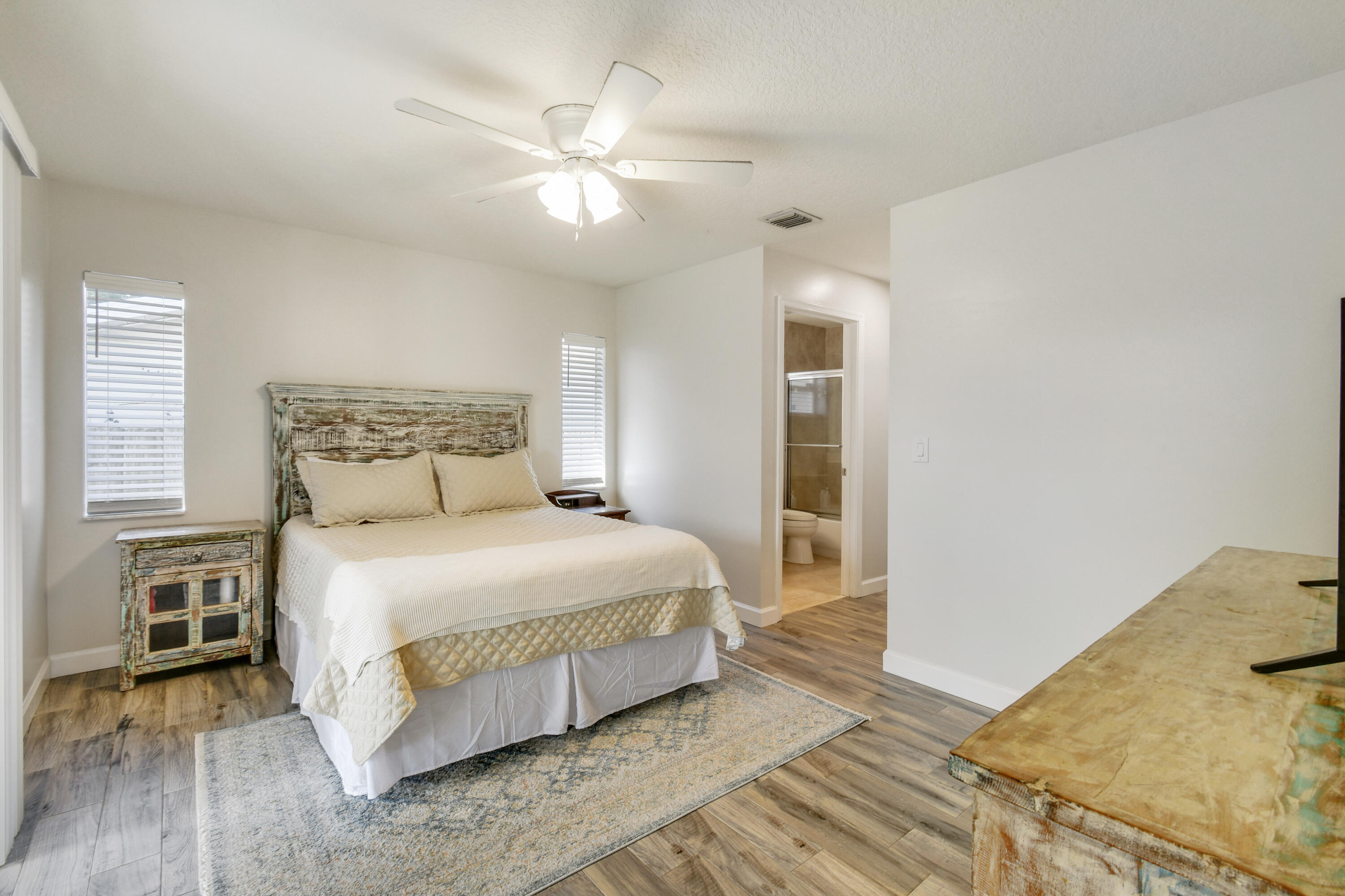 2352 SE Monroe Street, Stuart