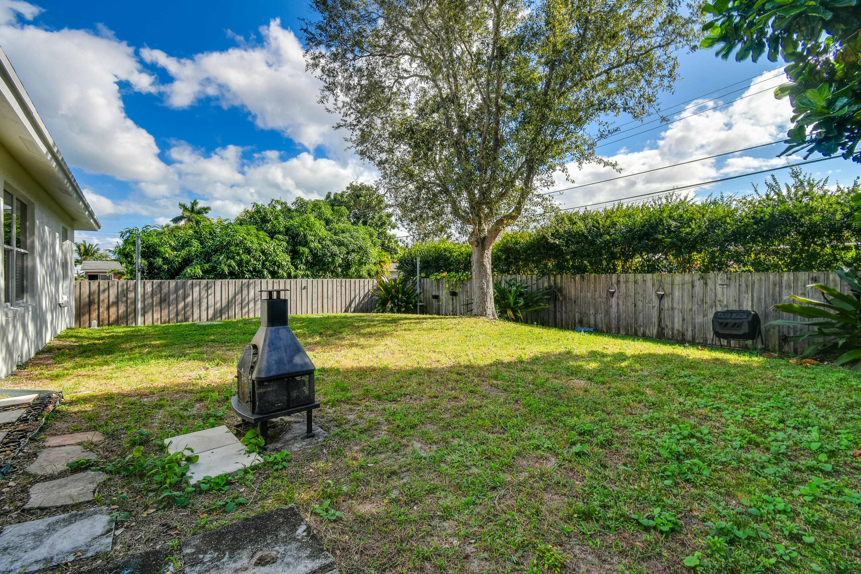 2352 SE Monroe Street, Stuart