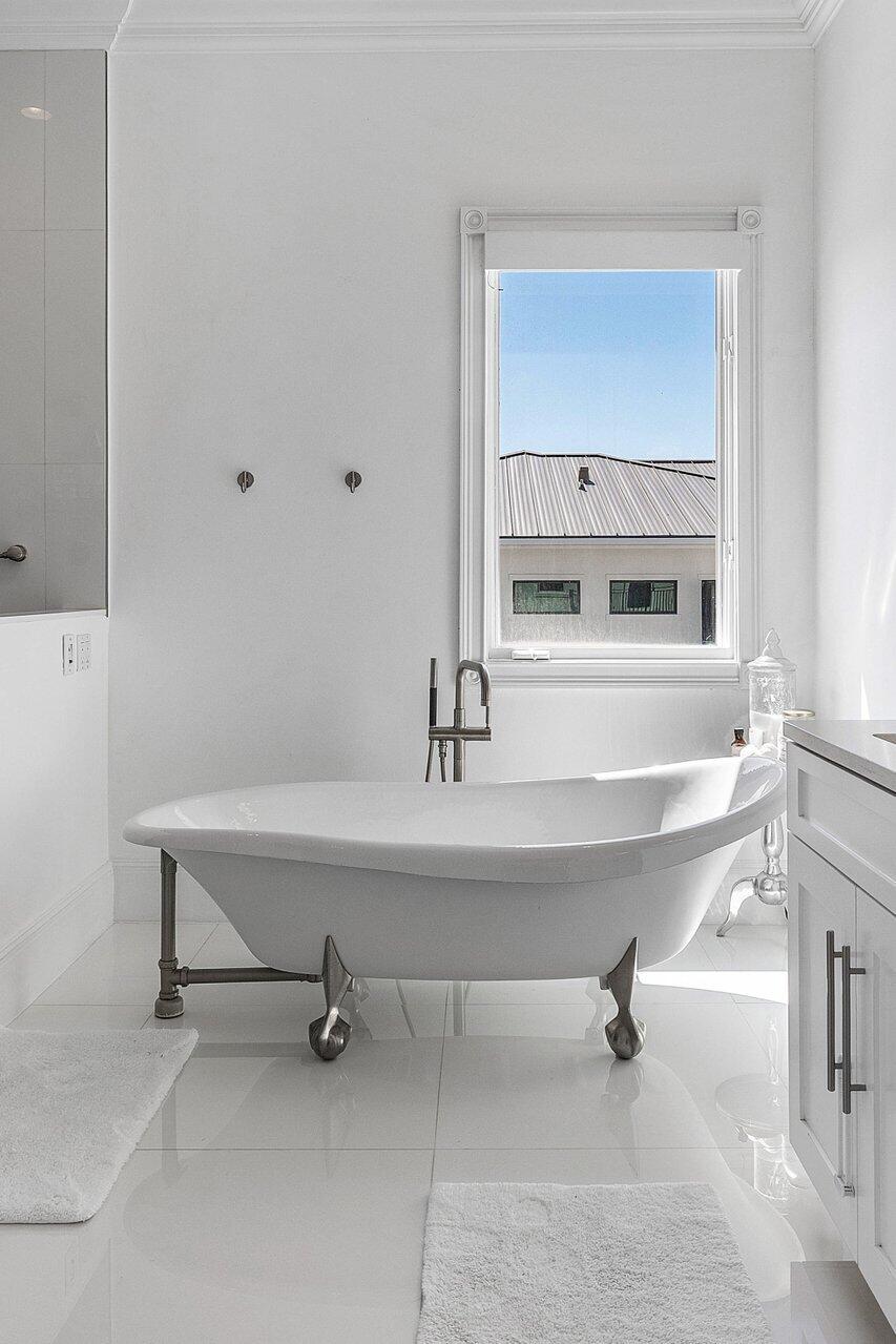 6080 Old Ocean Boulevard, Ocean Ridge