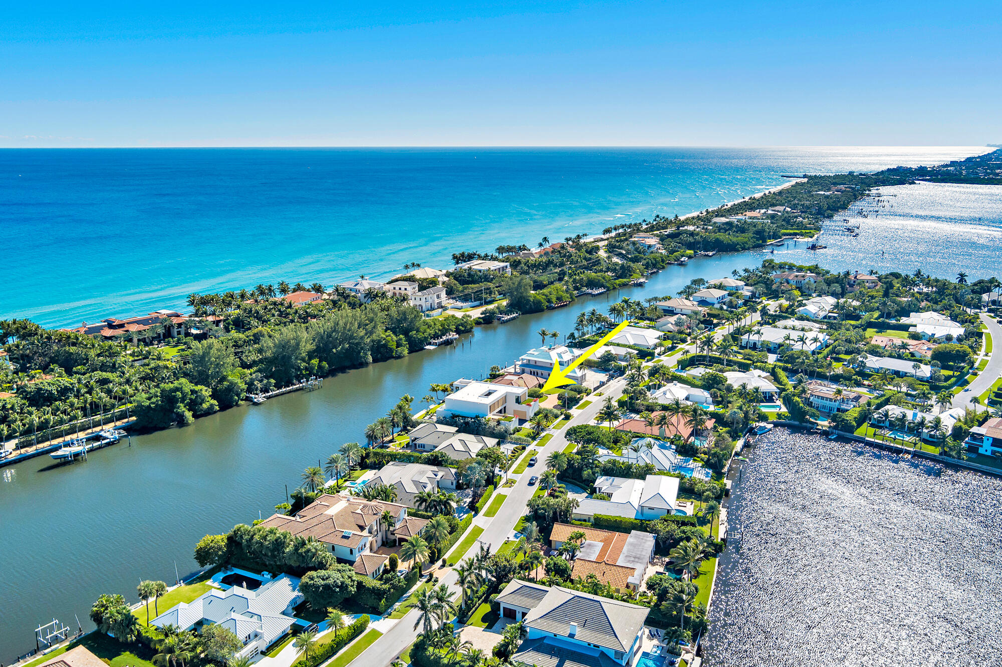 35 Spoonbill Road, Manalapan