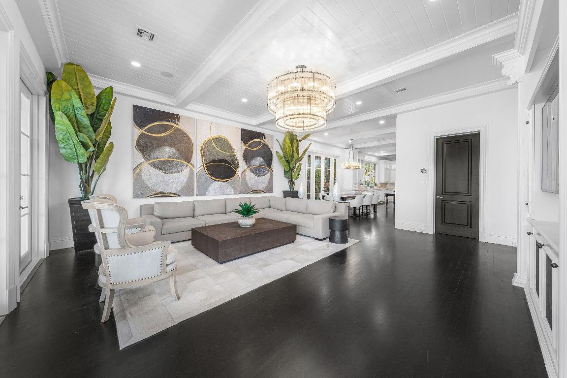 485 Spanish Trail, Boca Raton