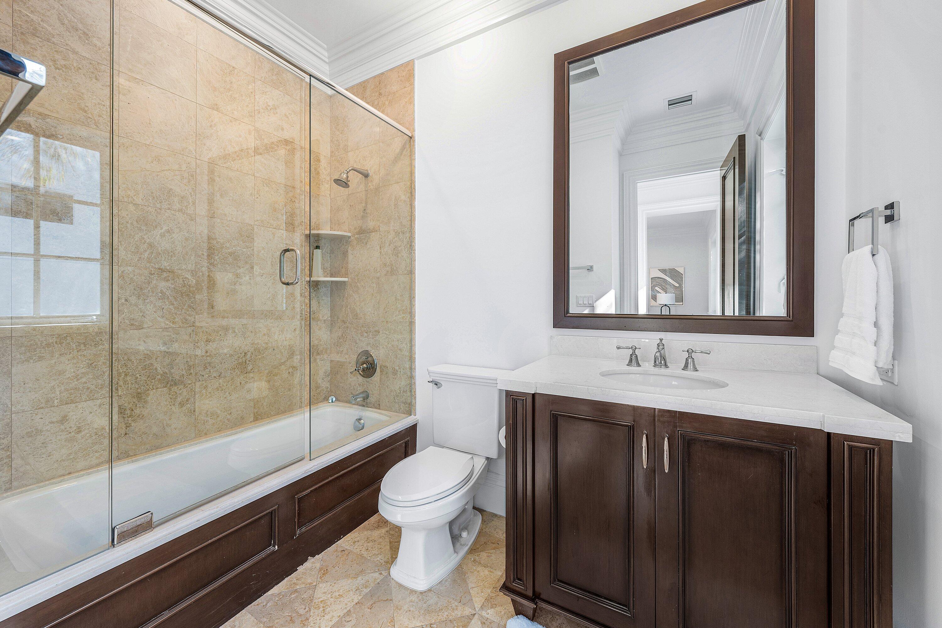 485 Spanish Trail, Boca Raton