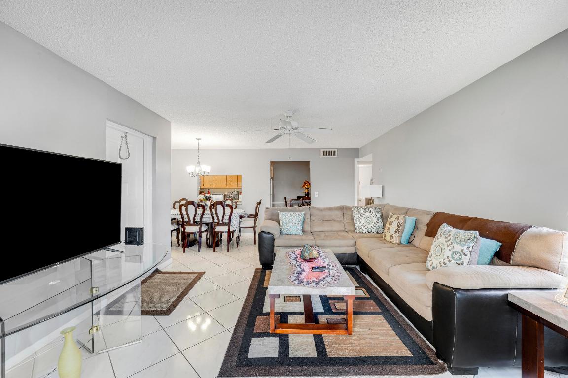 821 Sky Pine Way D2, Greenacres Unit: D2