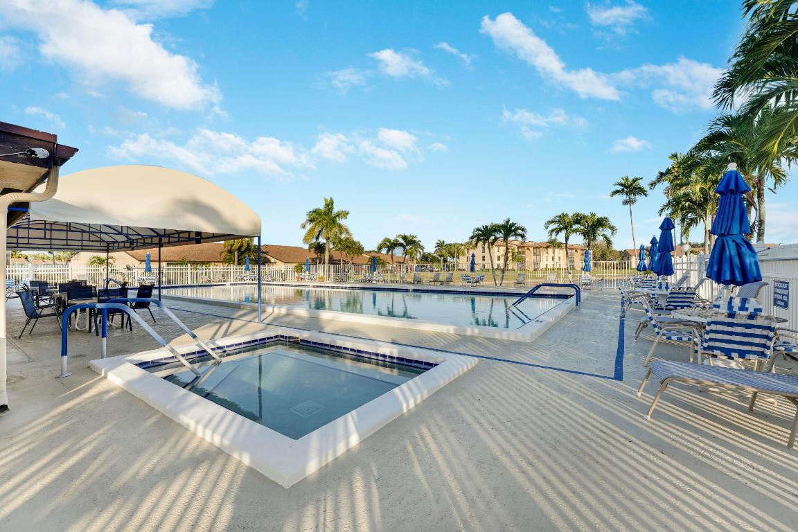 821 Sky Pine Way D2, Greenacres Unit: D2