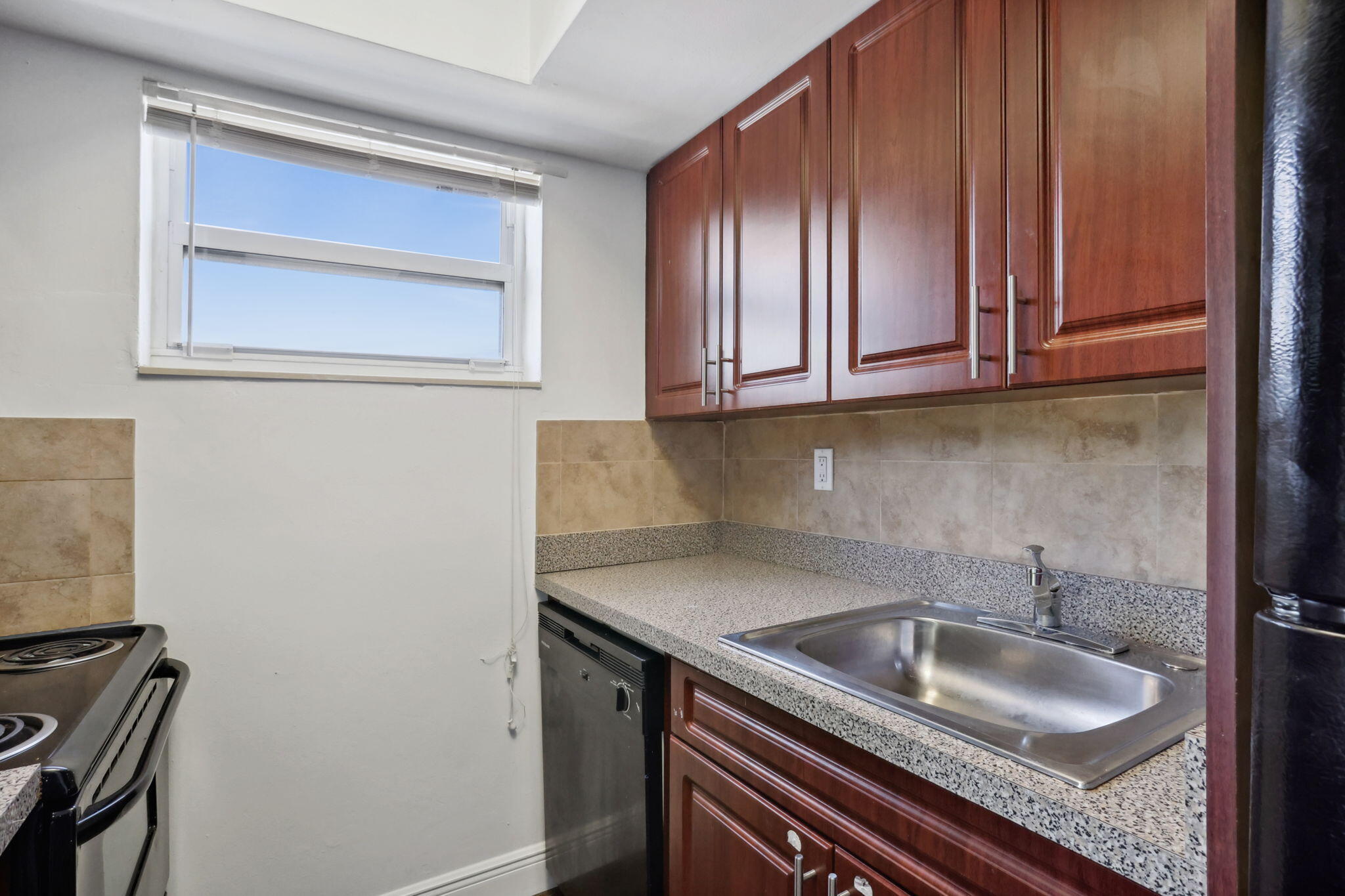 331 SE 19th Avenue 9, Pompano Beach Unit: 9