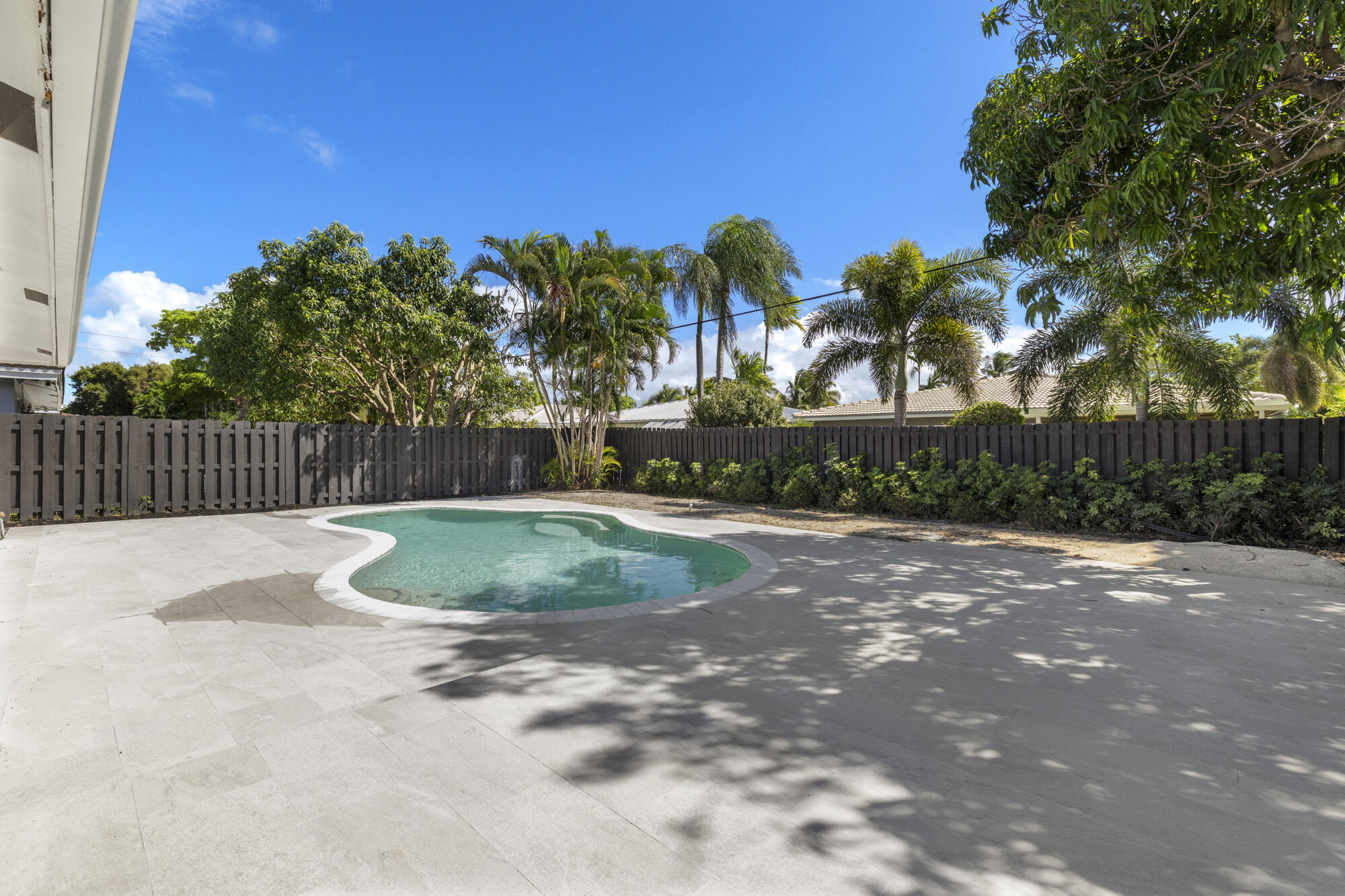 1750 NE 49th Street, Fort Lauderdale