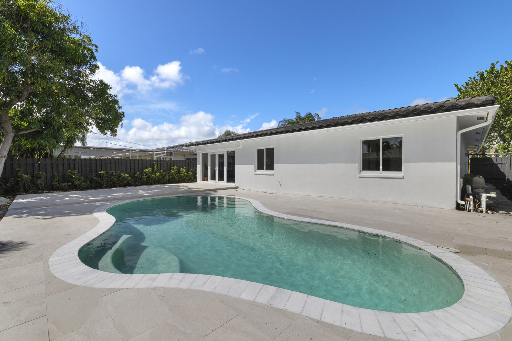 1750 NE 49th Street, Fort Lauderdale