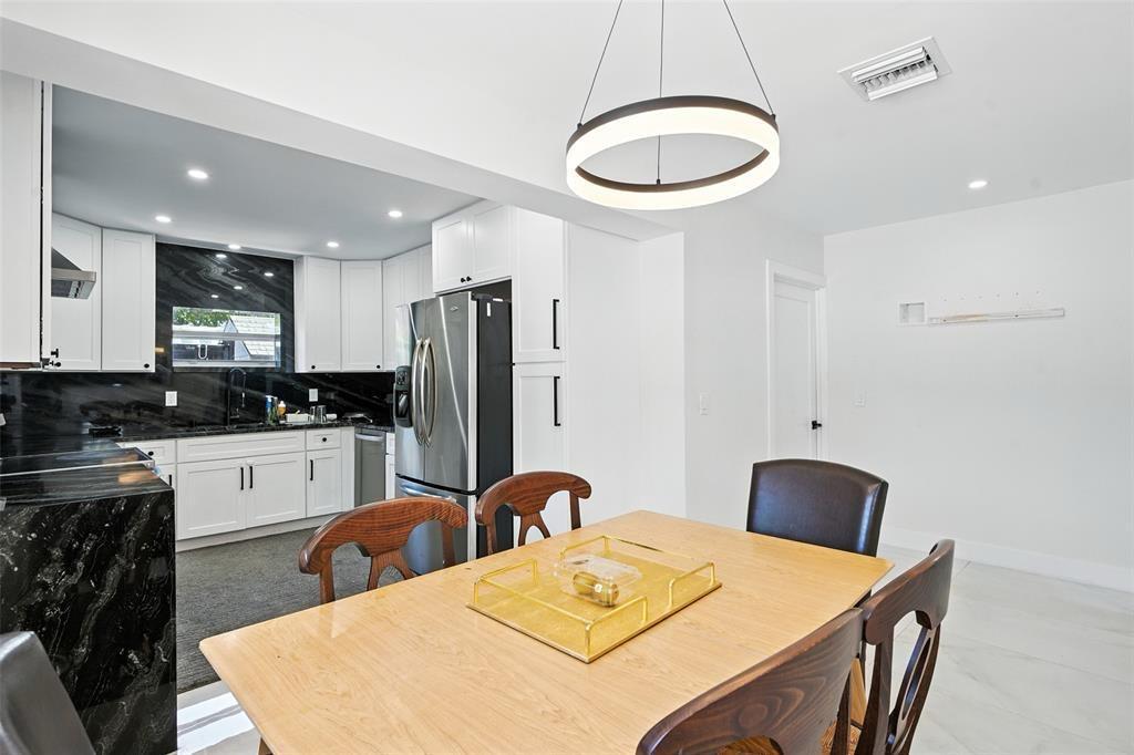 1030 SW 8 Avenue, Deerfield Beach