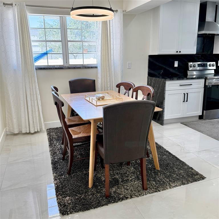 1030 SW 8 Avenue, Deerfield Beach