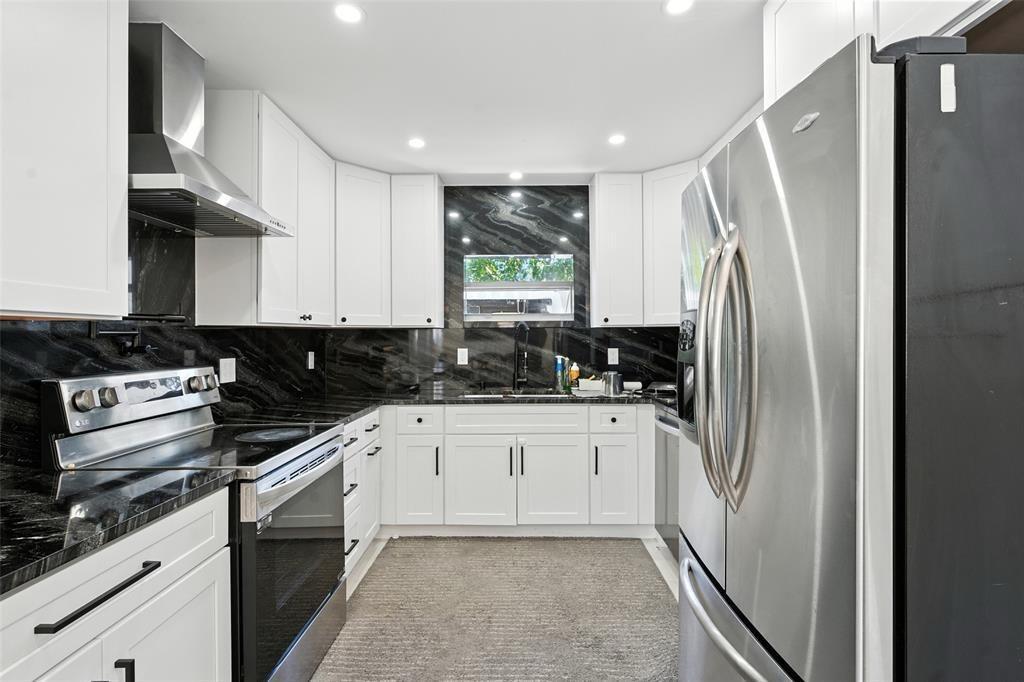 1030 SW 8 Avenue, Deerfield Beach