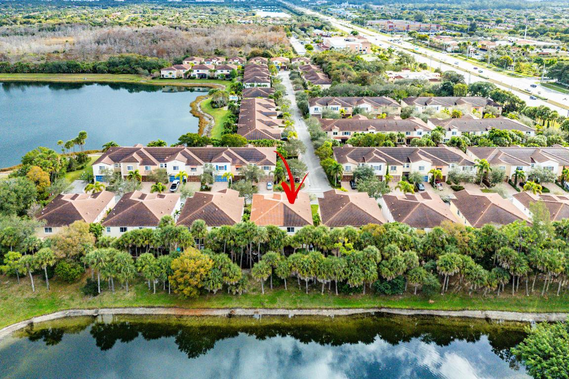 2111 Foxtail View Court, West Palm Beach