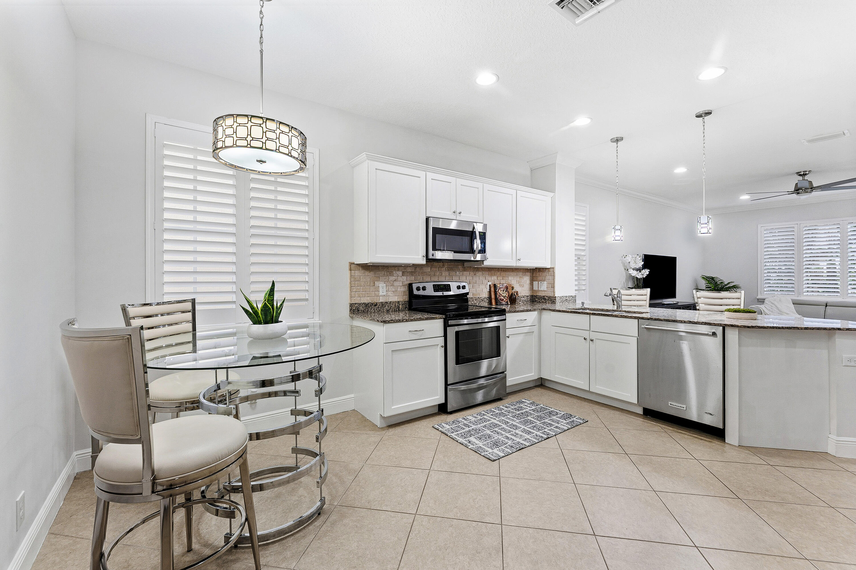 2111 Foxtail View Court